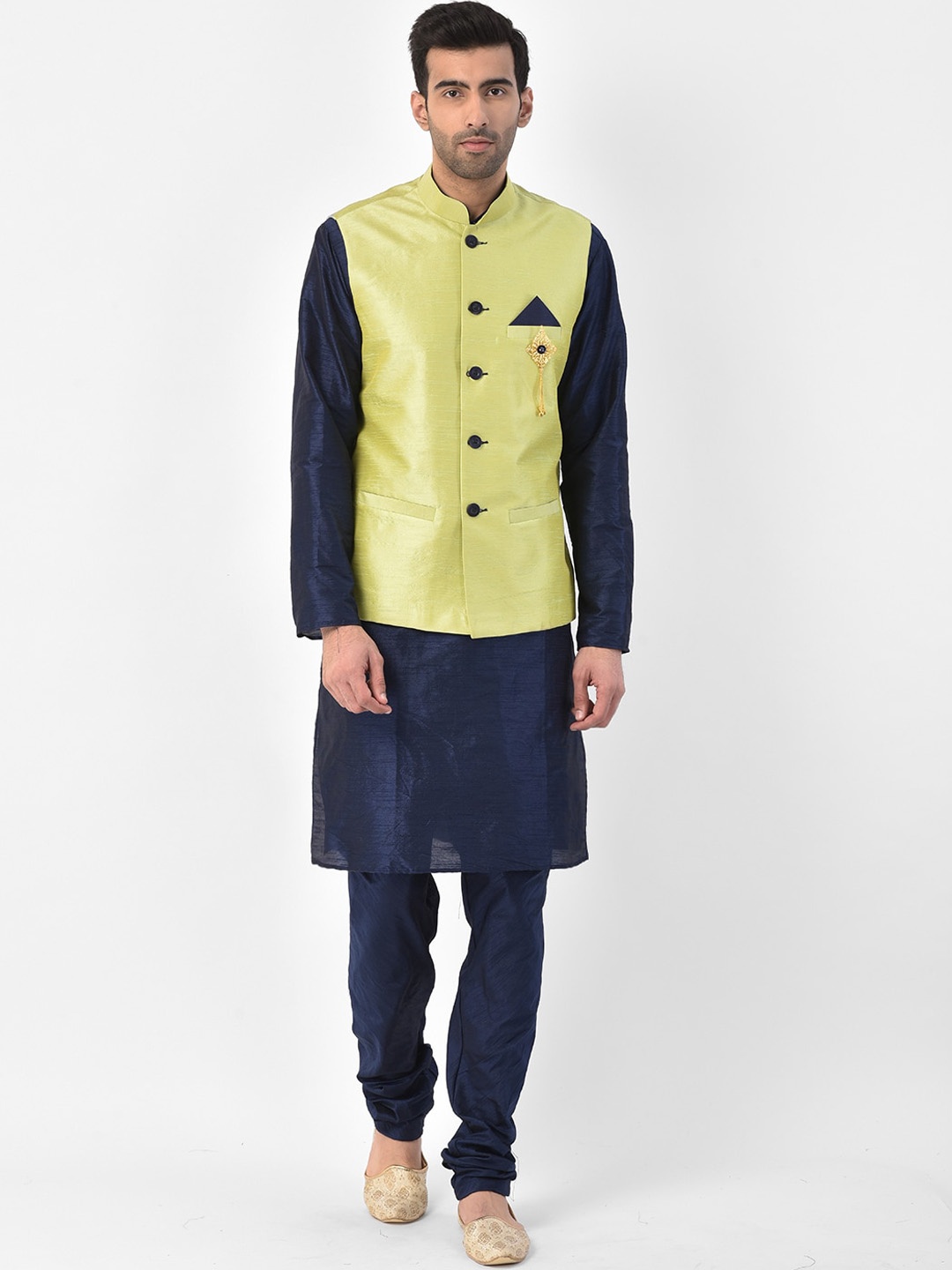 

SG LEMAN Men Green & Navy Blue Raw Silk Kurta & Churidar Pant Comes with a jacket