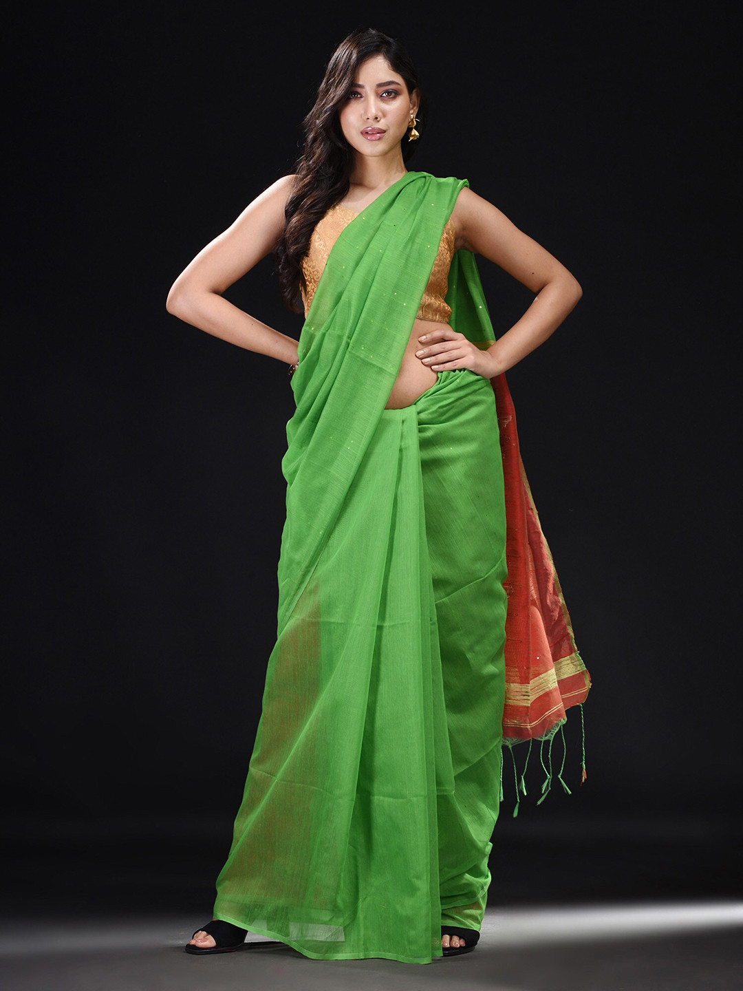 

BEATITUDE Green & Red Woven Design Zari Saree