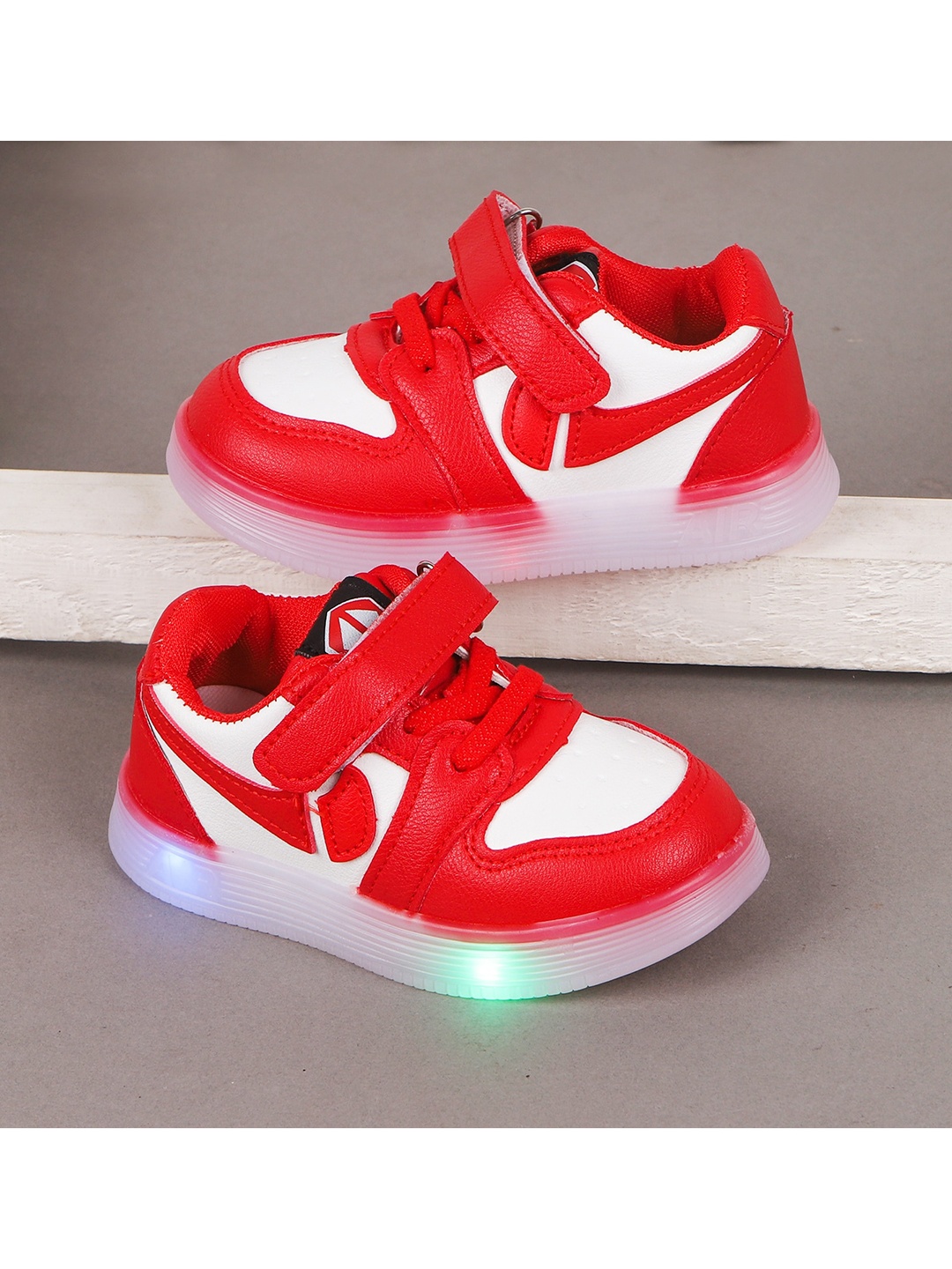 

FEETWELL SHOES Kids Red & White Colourblocked Sneakers