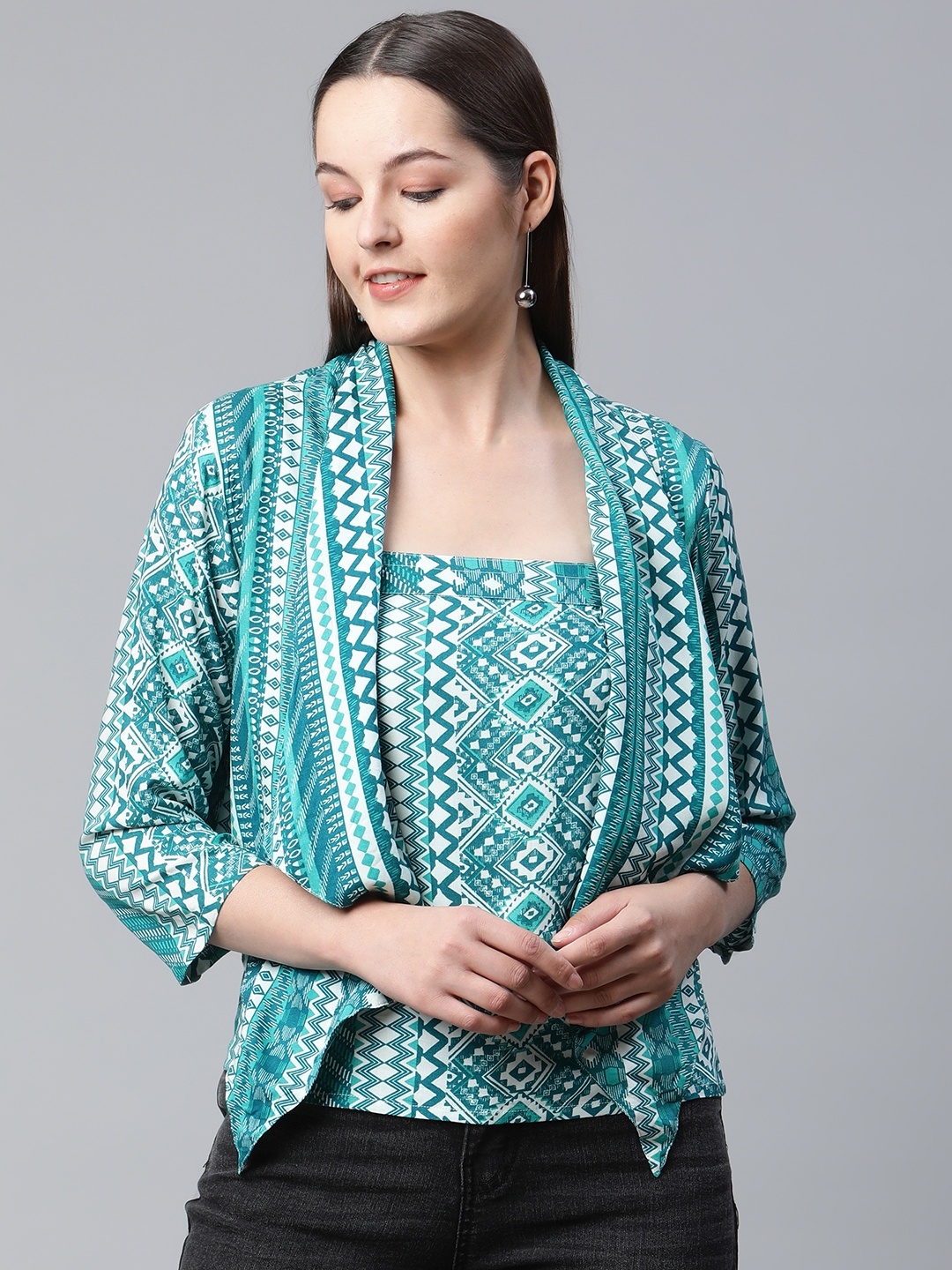 

Ayaany Sea Green & White Print Cotton Top With Shrug