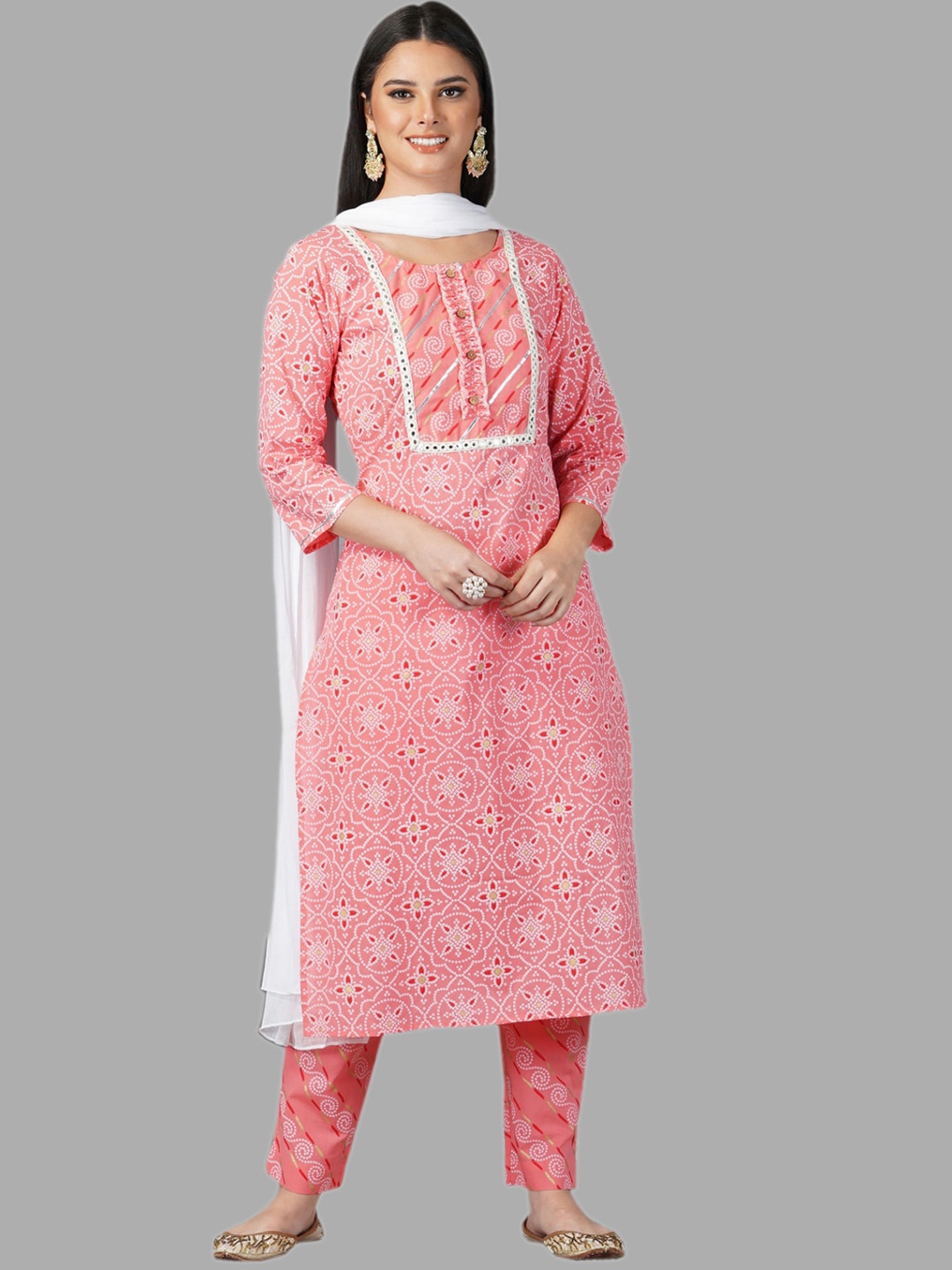 

METRO-FASHION Women Peach-Coloured Floral Embroidered Pure Cotton Kurta with Salwar