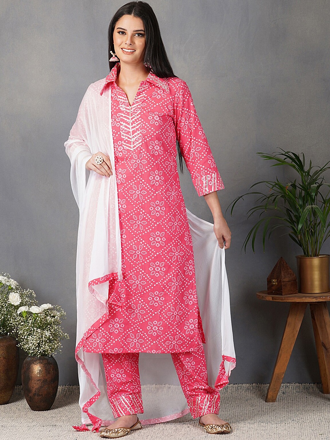 

METRO-FASHION Women Pink Embroidered Gotta Patti Pure Cotton Kurta with Salwar & With Dupatta
