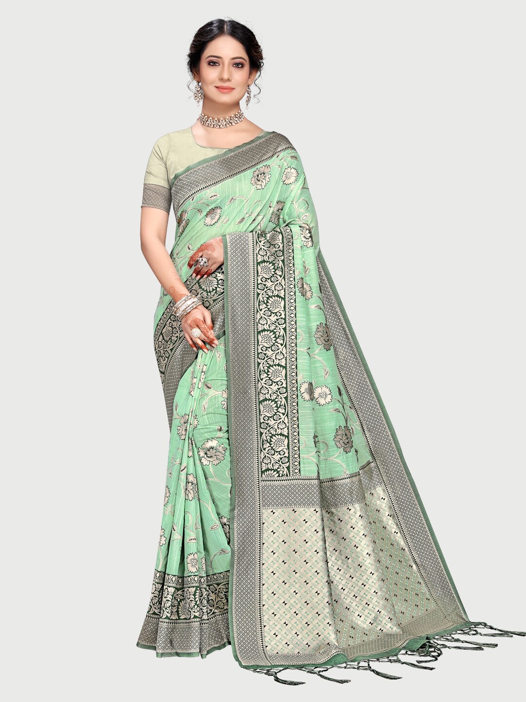 

Rekha Maniyar Green & Grey Woven Design Zari Silk Blend Banarasi Saree