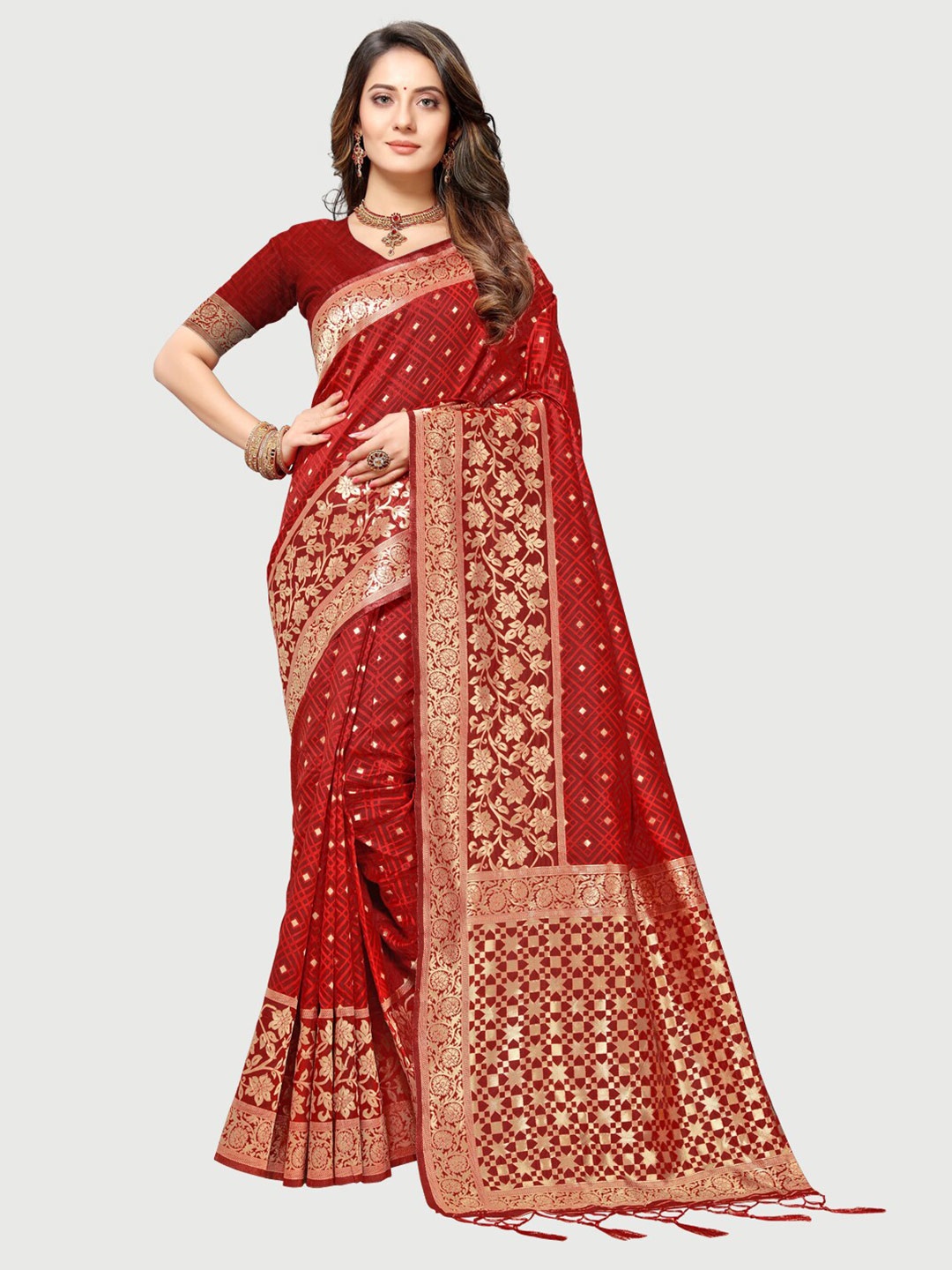 

Rekha Maniyar Red & Gold-Toned Floral Zari Silk Blend Mysore Silk Saree
