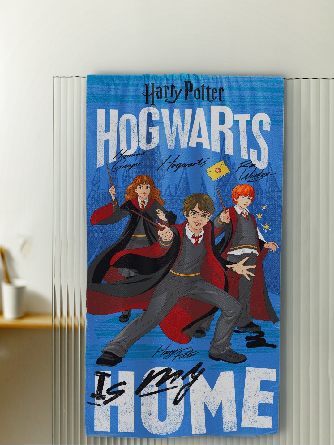 

YK Boys Blue Harry Potter Printed Cotton Bath Towels