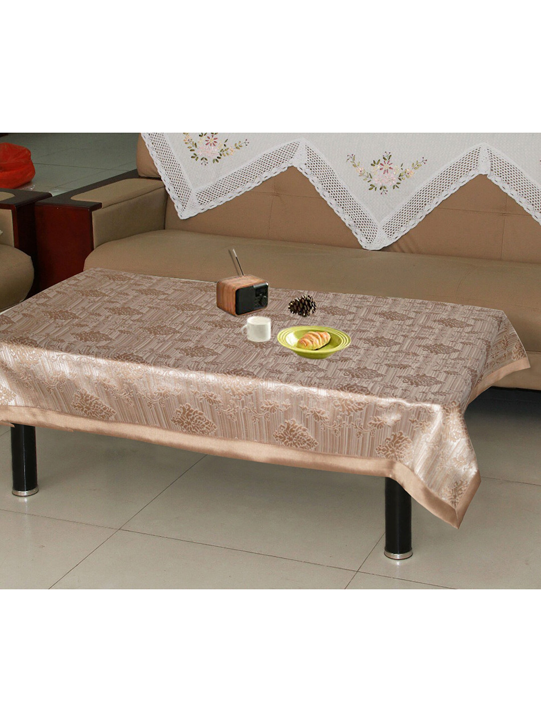 

Lushomes Gold-toned Woven Design Table Cloth