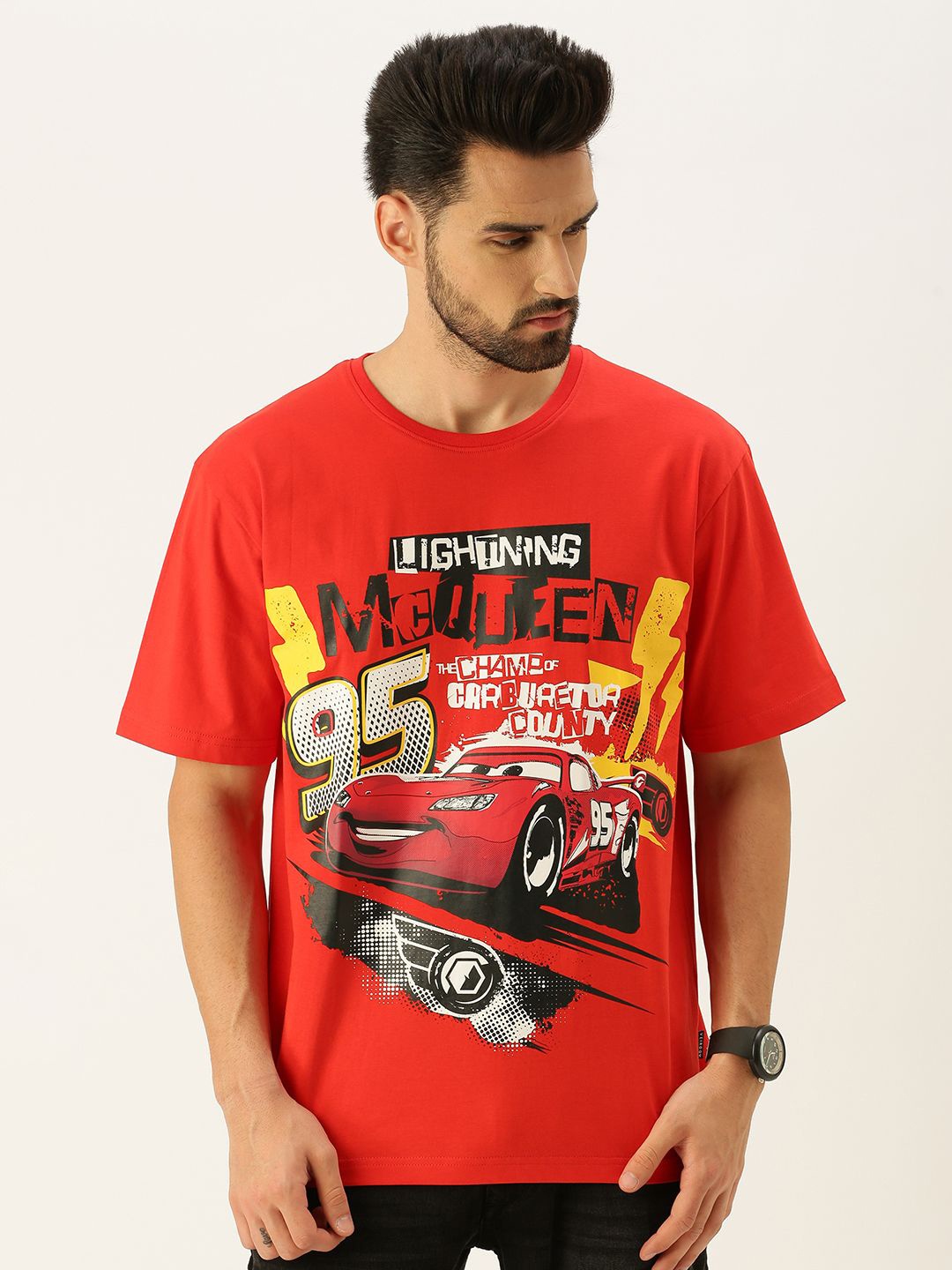 

VEIRDO Men Red Cars Printed Oversized T-shirt
