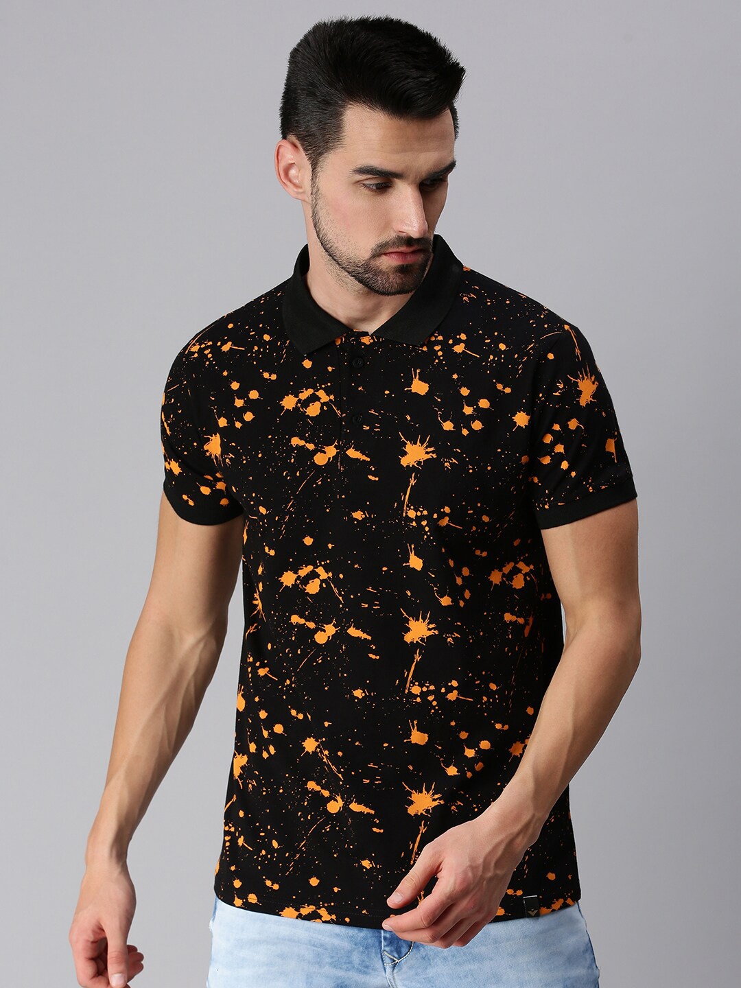 

VEIRDO Men Black & Orange Printed Cotton Polo Collar T-shirt