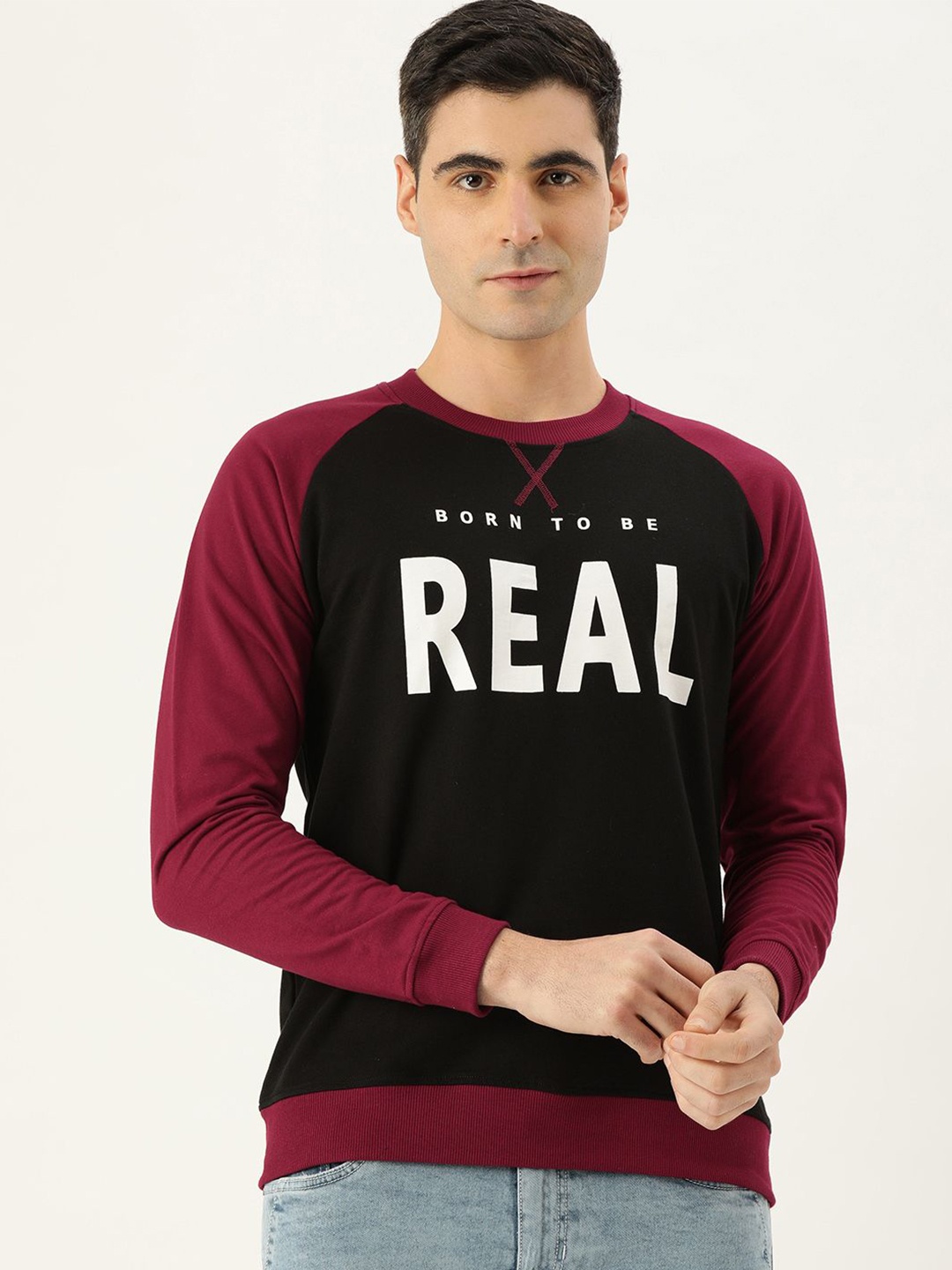 

VEIRDO Men Maroon Colourblocked Sweatshirt