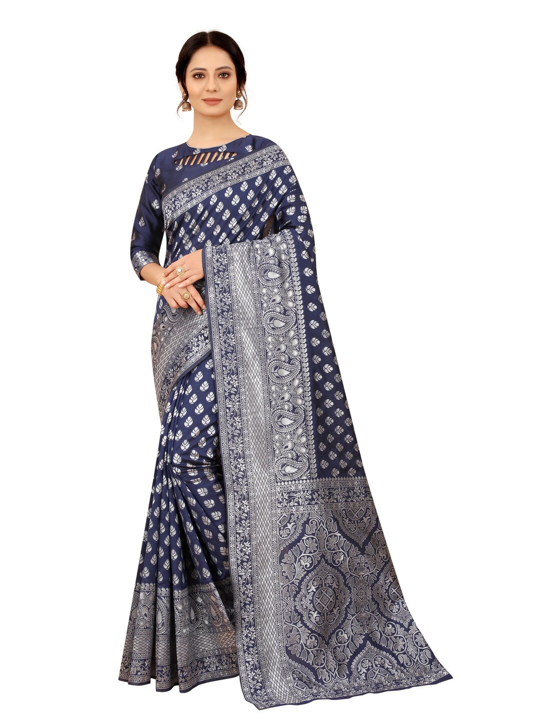 

MOKSHA DESIGNS Navy Blue & Silver-Toned Woven Design Zari Pure Silk Paithani Saree