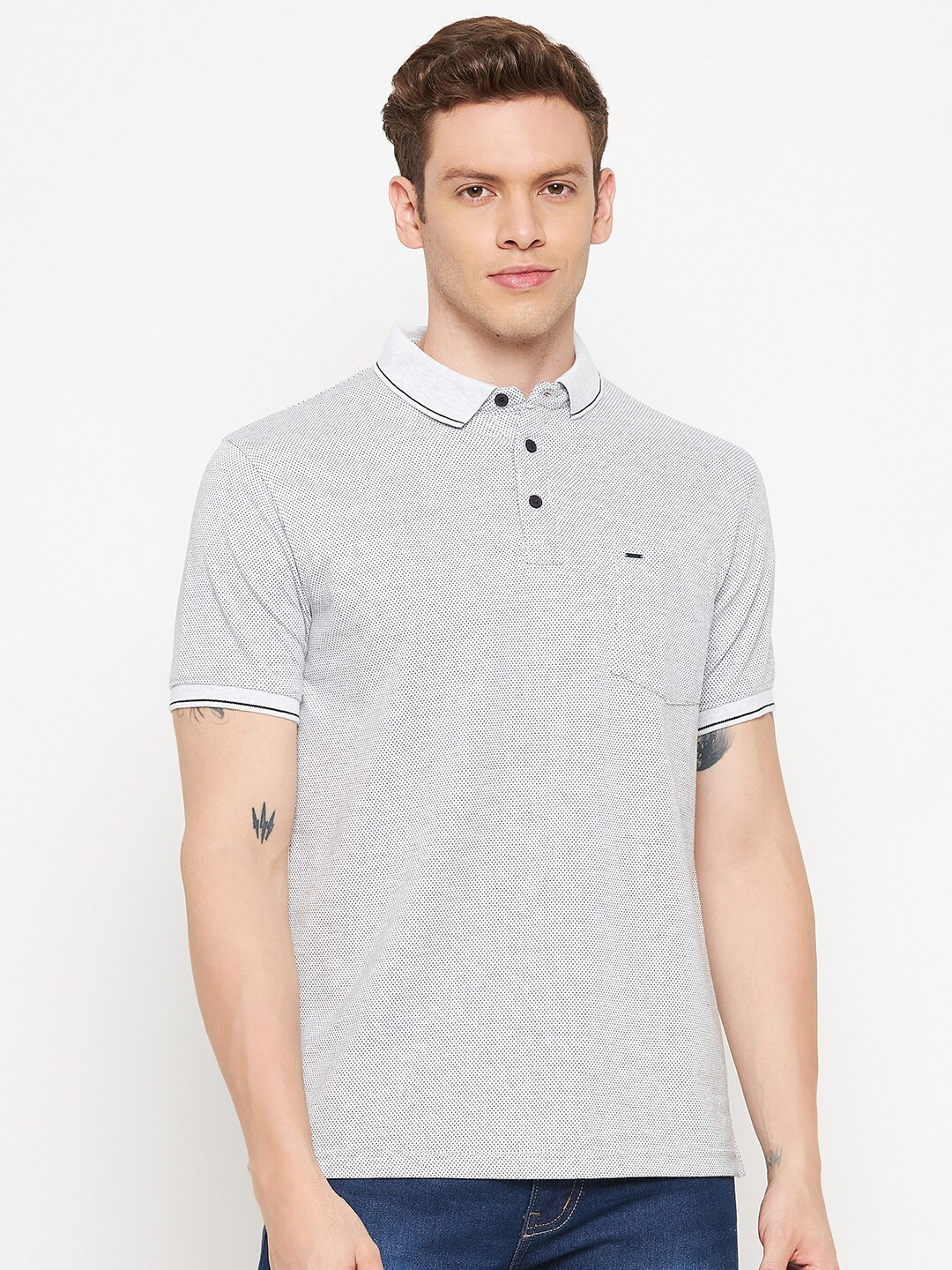 

Okane Men Grey Mandarin Collar Cotton T-shirt
