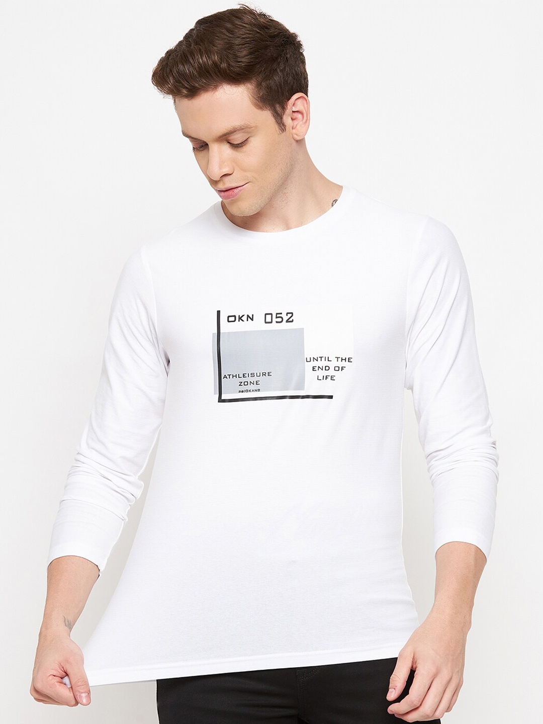 

Okane Men White Printed Round Neck T-shirt