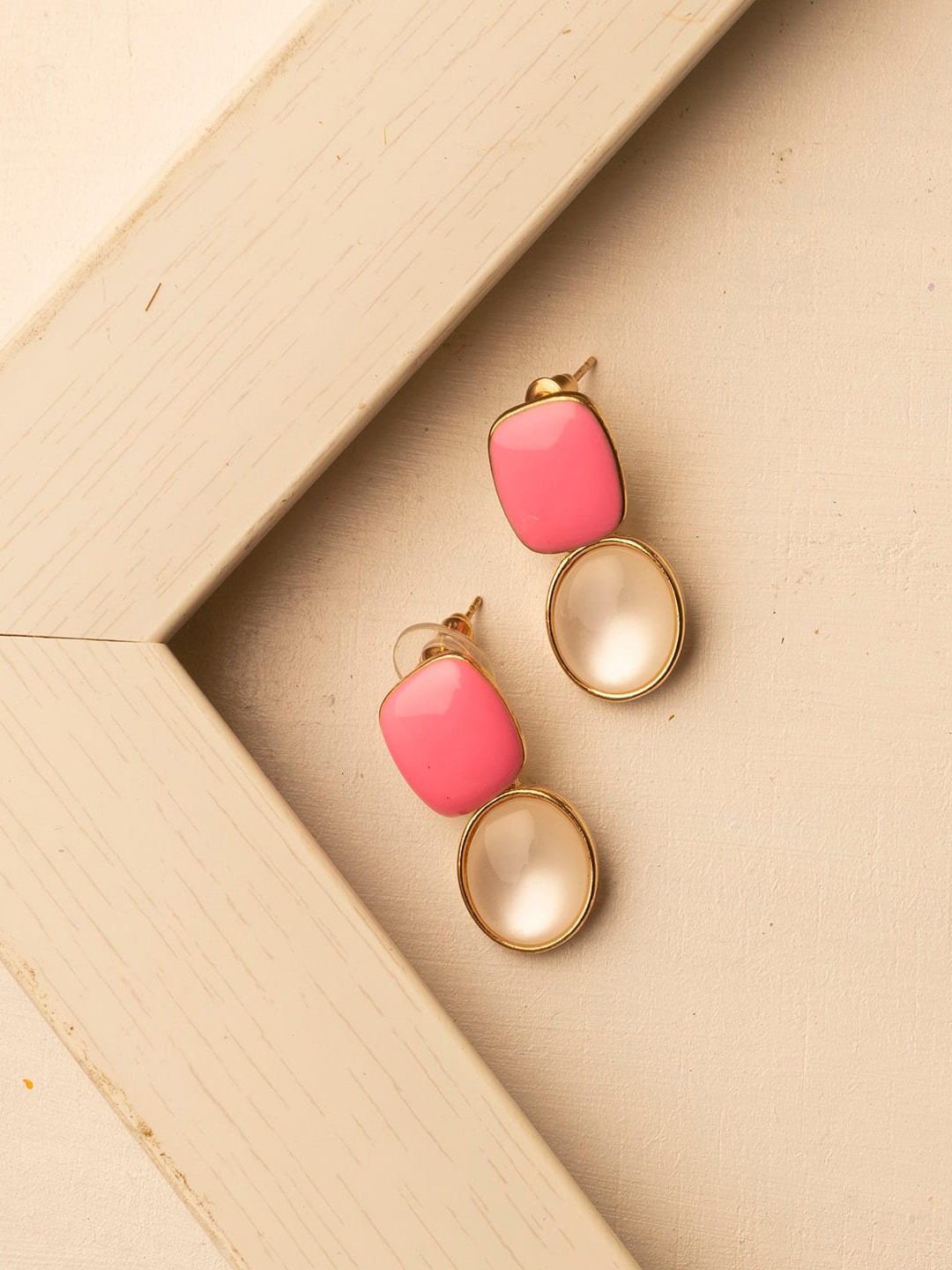 

Jewelz Women Gold Plated Pink & Beige Teardrop Shaped Drop Earring