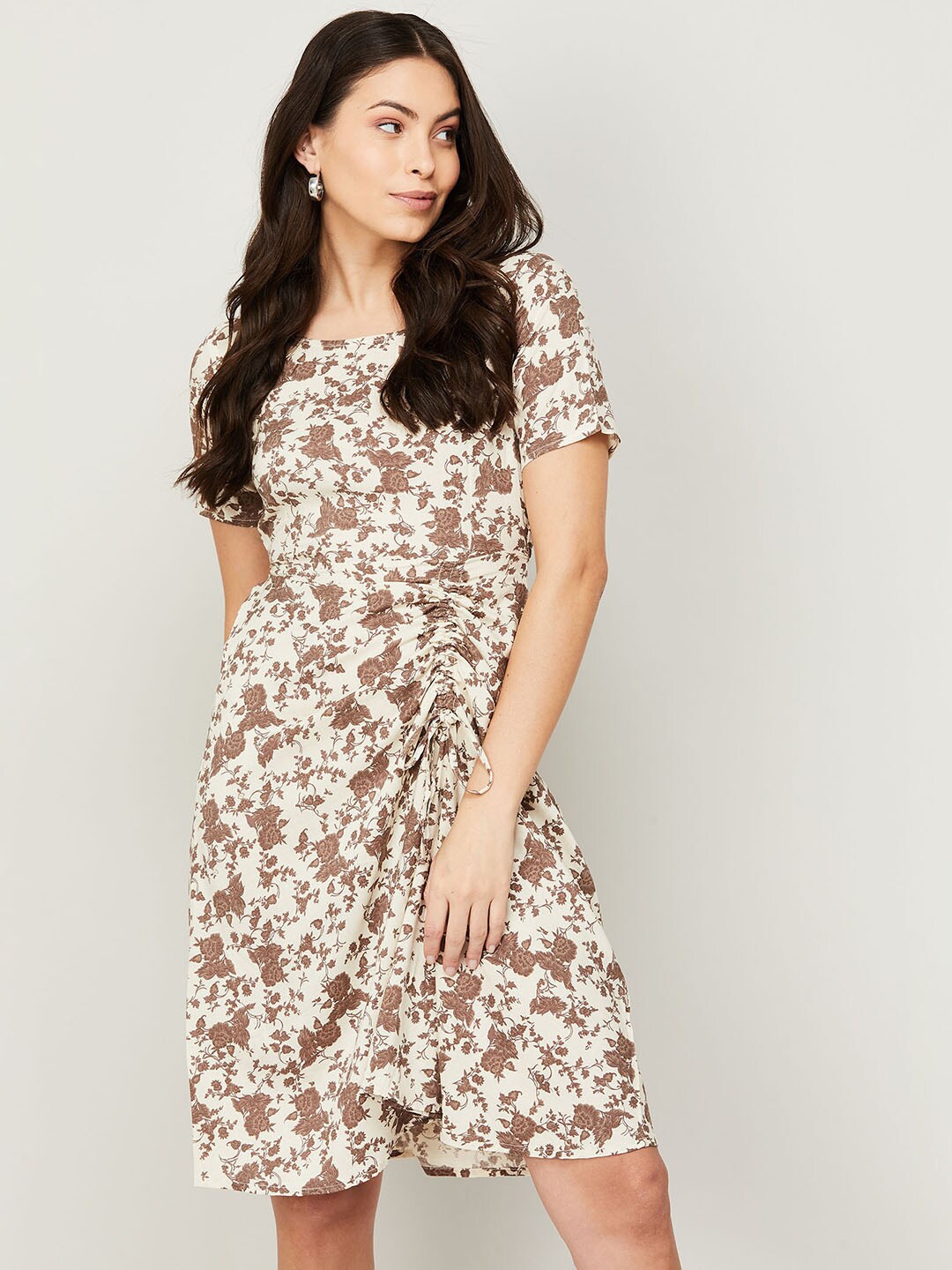 

Fame Forever by Lifestyle Beige Floral Print Maxi Longline Top