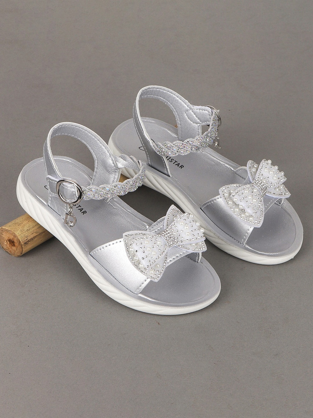 

FEETWELL SHOES Girls Silver-Toned Embellished Open Toe Flats with Bows Applique