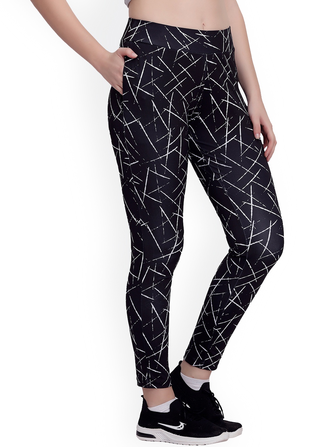 

MAYSIXTY Women Black Printed Cotton Track Pants