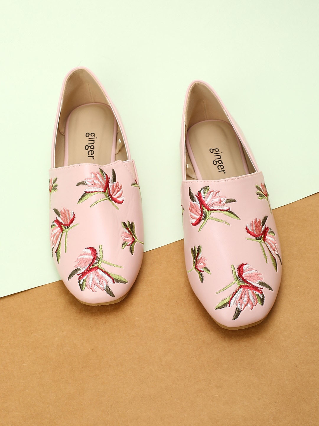 

Ginger by Lifestyle Women Beige Printed Ballerinas Flats