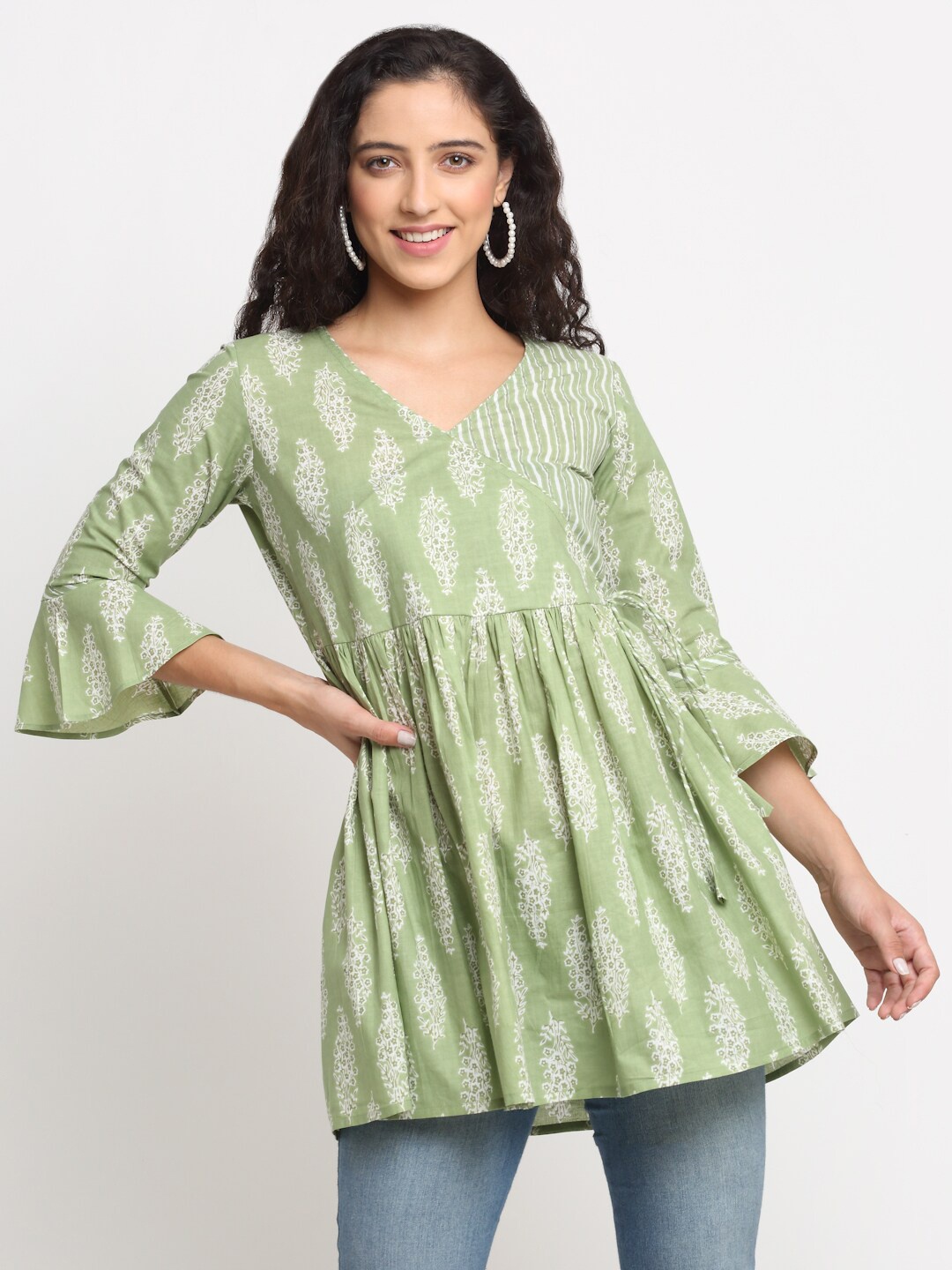 

KALINI Green Floral Print Empire Longline Top