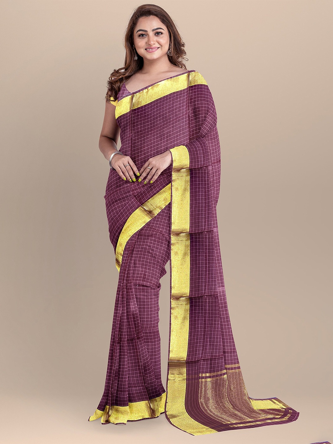 

The Chennai Silks Maroon & Gold-Toned Checked Zari Pure Cotton Fusion Venkatgiri Saree