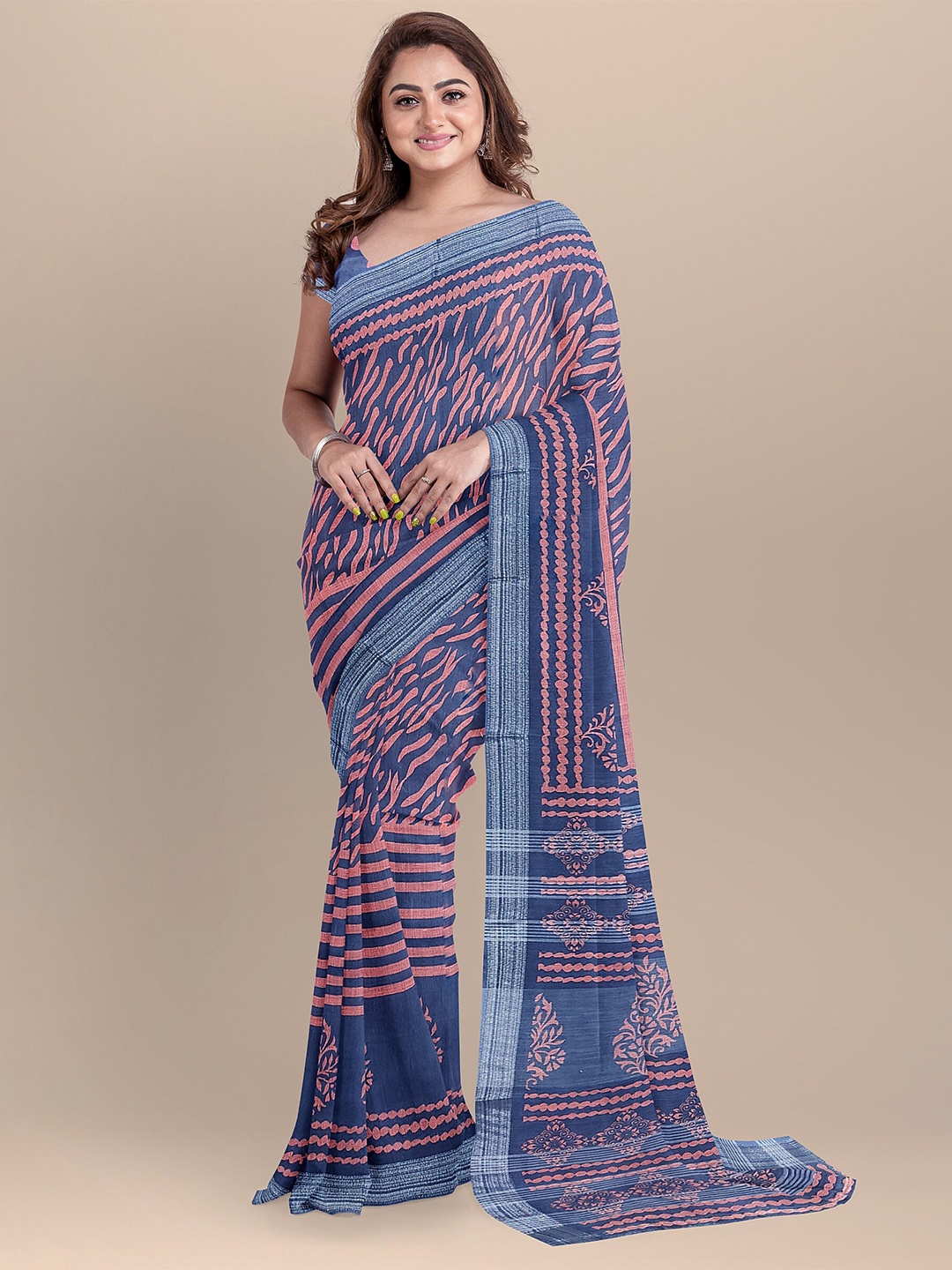 

The Chennai Silks Navy Blue & Pink Floral Printed Zari Linen Blend Saree