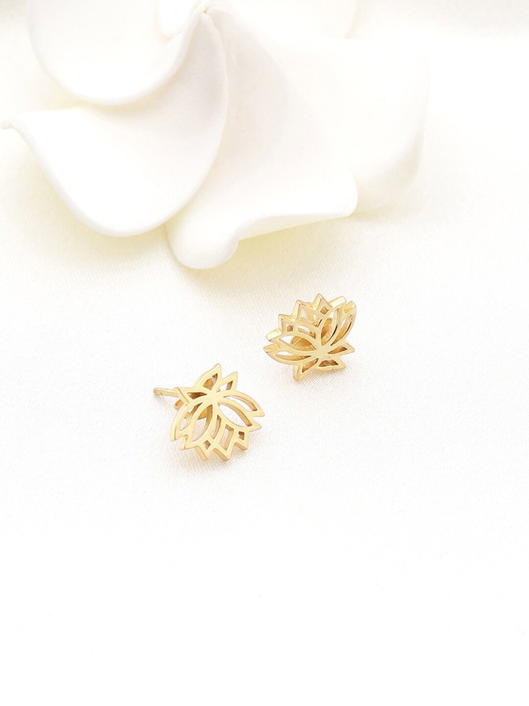 

EK BY EKTA KAPOOR Gold Plated Lotus Studs