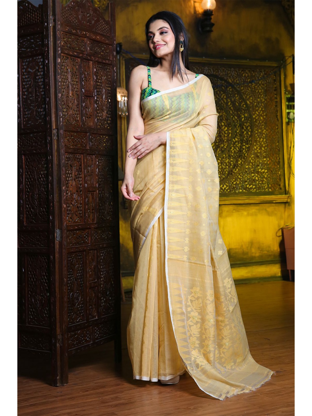 

Charukriti Yellow Woven Design Silk Cotton Jamdani Saree