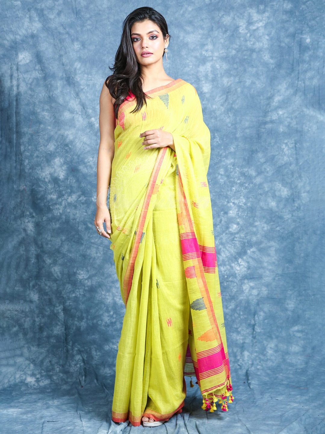 

Charukriti Yellow & Pink Woven Design Pure Cotton Saree