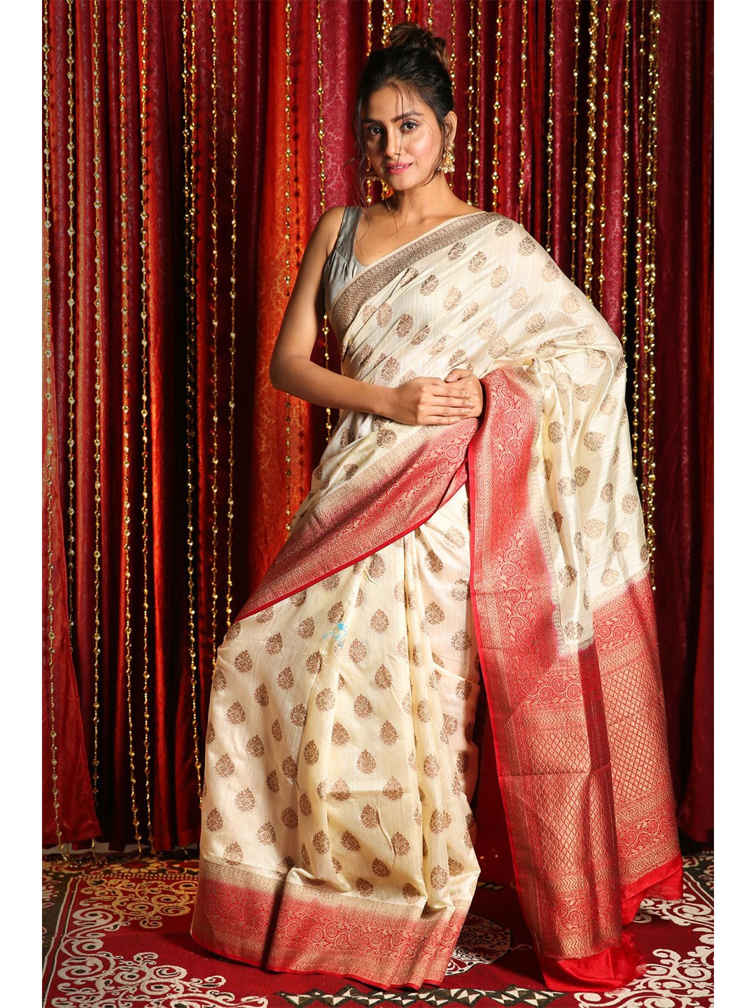 

Charukriti Cream-Coloured & Red Woven Design Zari Pure Silk Saree