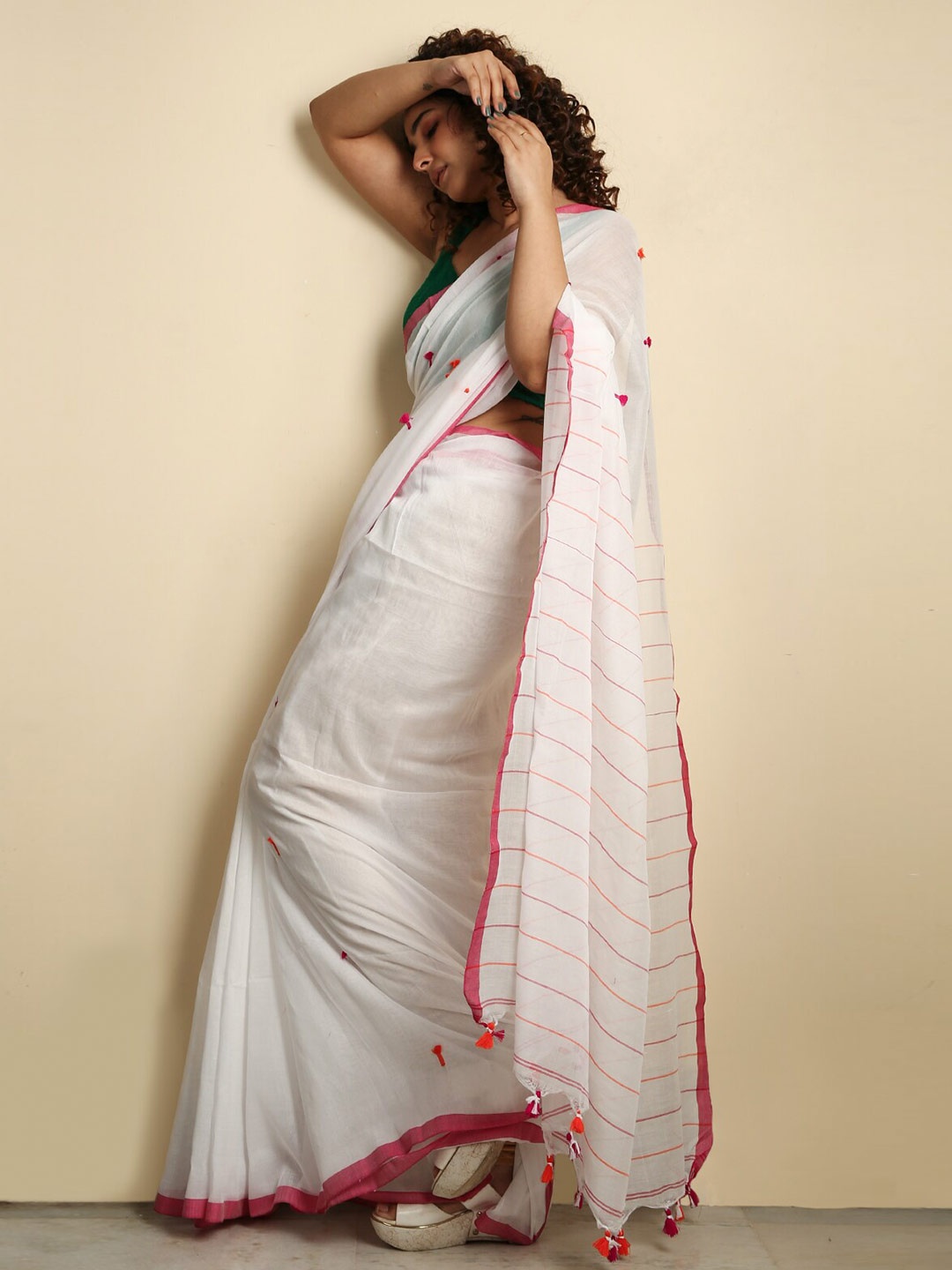 

Charukriti White & Pink Embellished Pure Cotton Saree