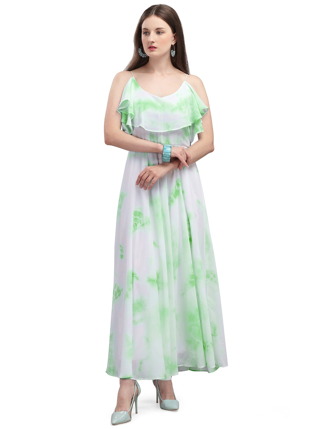 

VAANI CREATION Green Floral Georgette Maxi Dress
