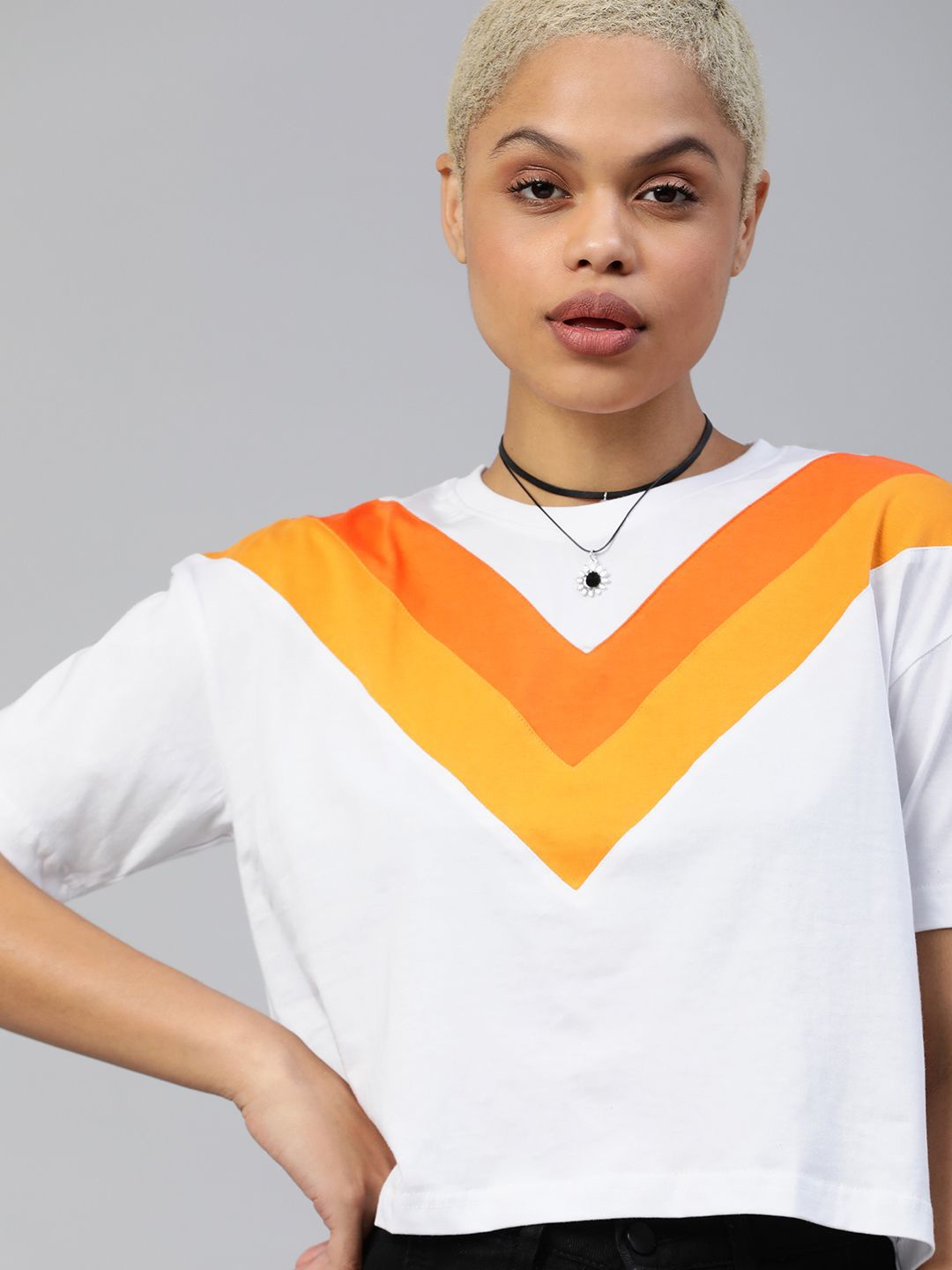 

JUNEBERRY White & Orange Colourblocked Crop Top