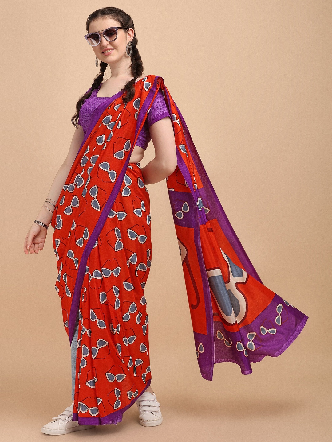

HERE&NOW Purple & Red Printed Silk Blend Saree with Blouse Piece