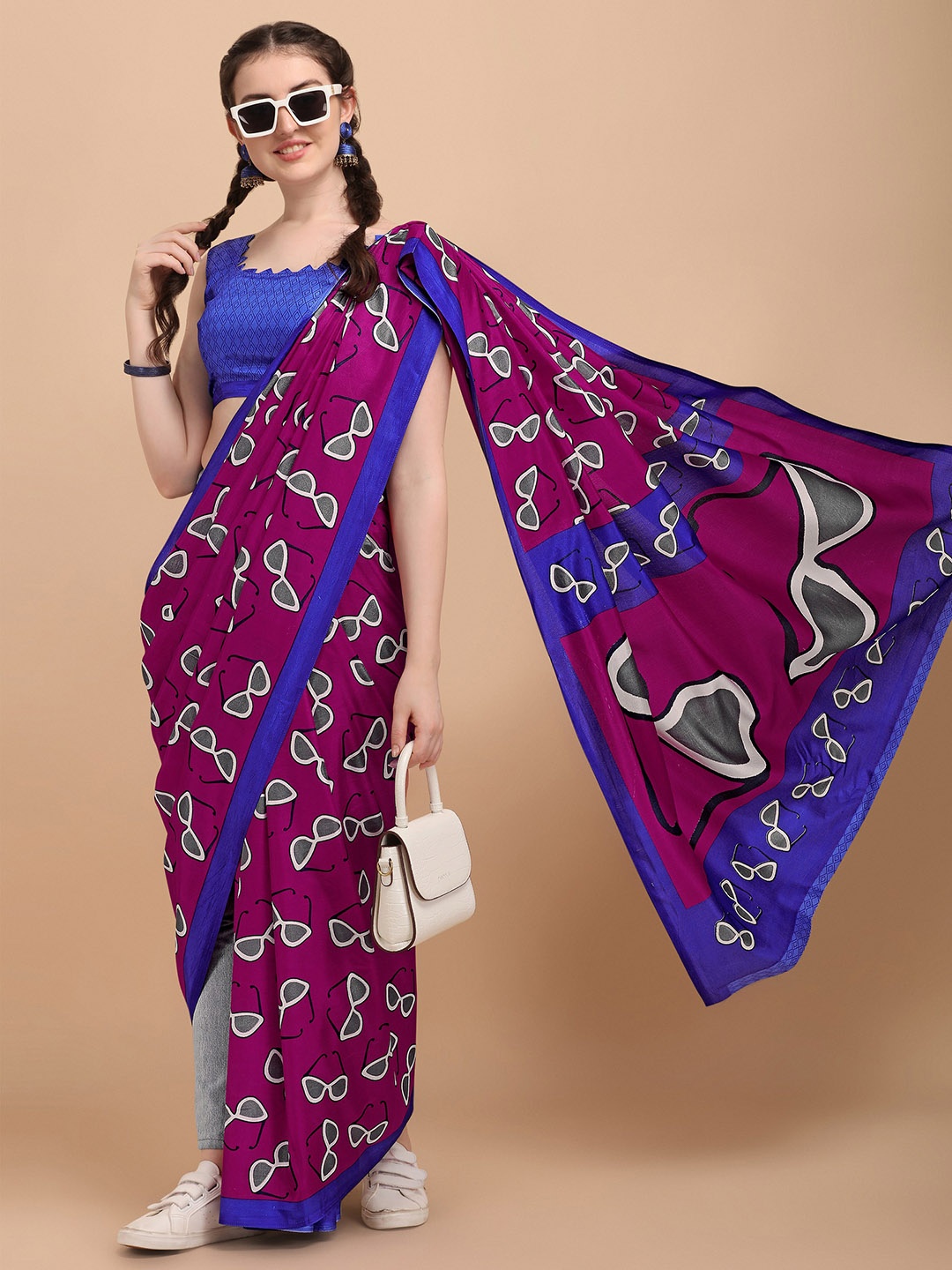 

HERE&NOW Blue & Red Silk Blend Saree