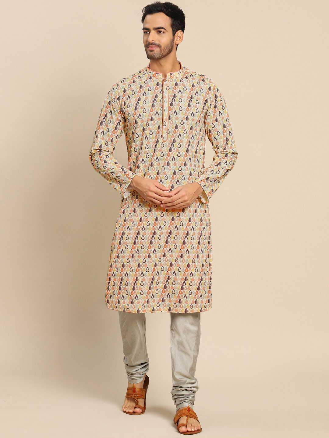 

KISAH Men Multicoloured Floral Embroidered Panelled Kurti with Pyjamas, Multi