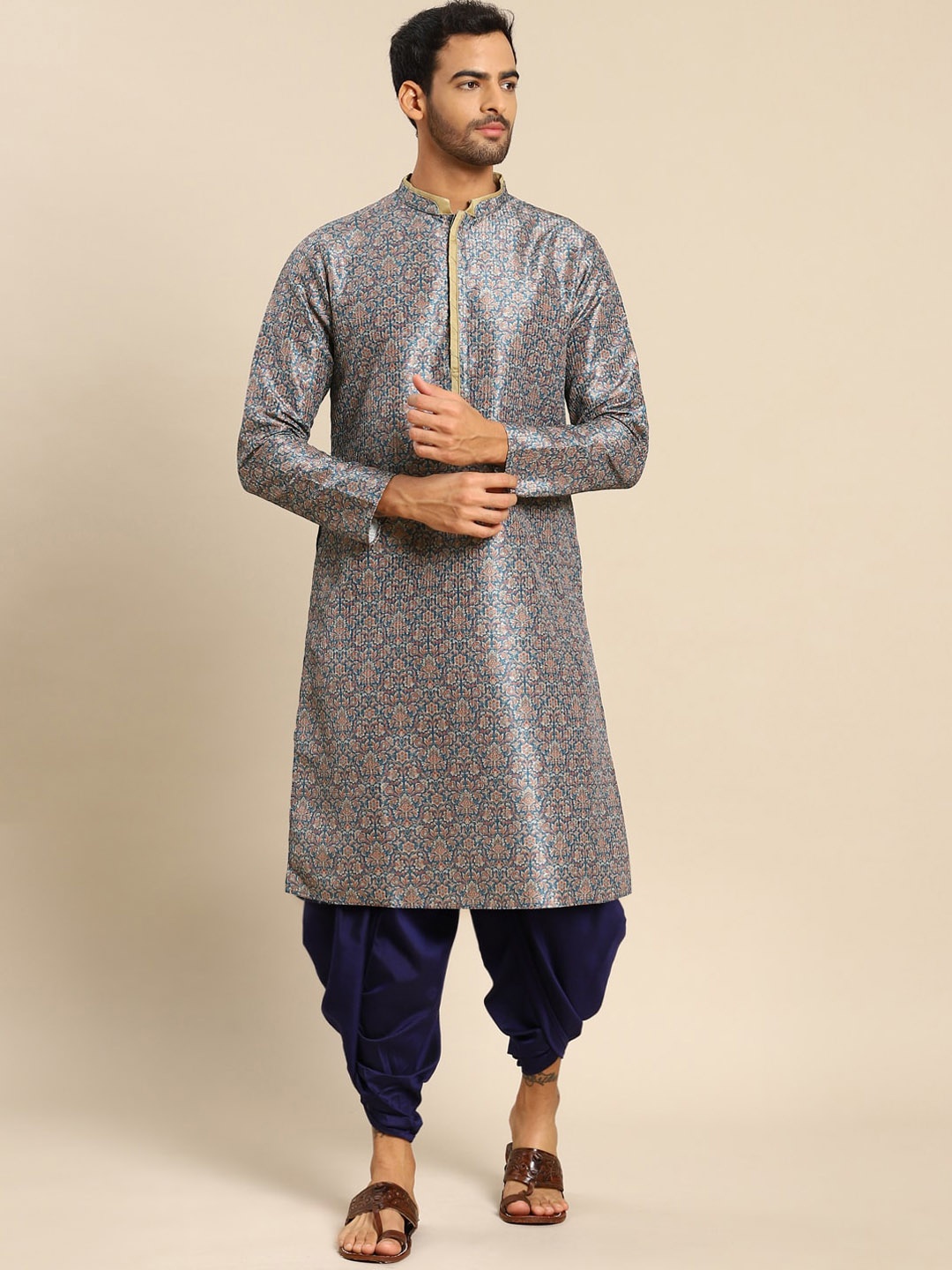 

KISAH Men Blue Floral Kurta with Dhoti Pant set