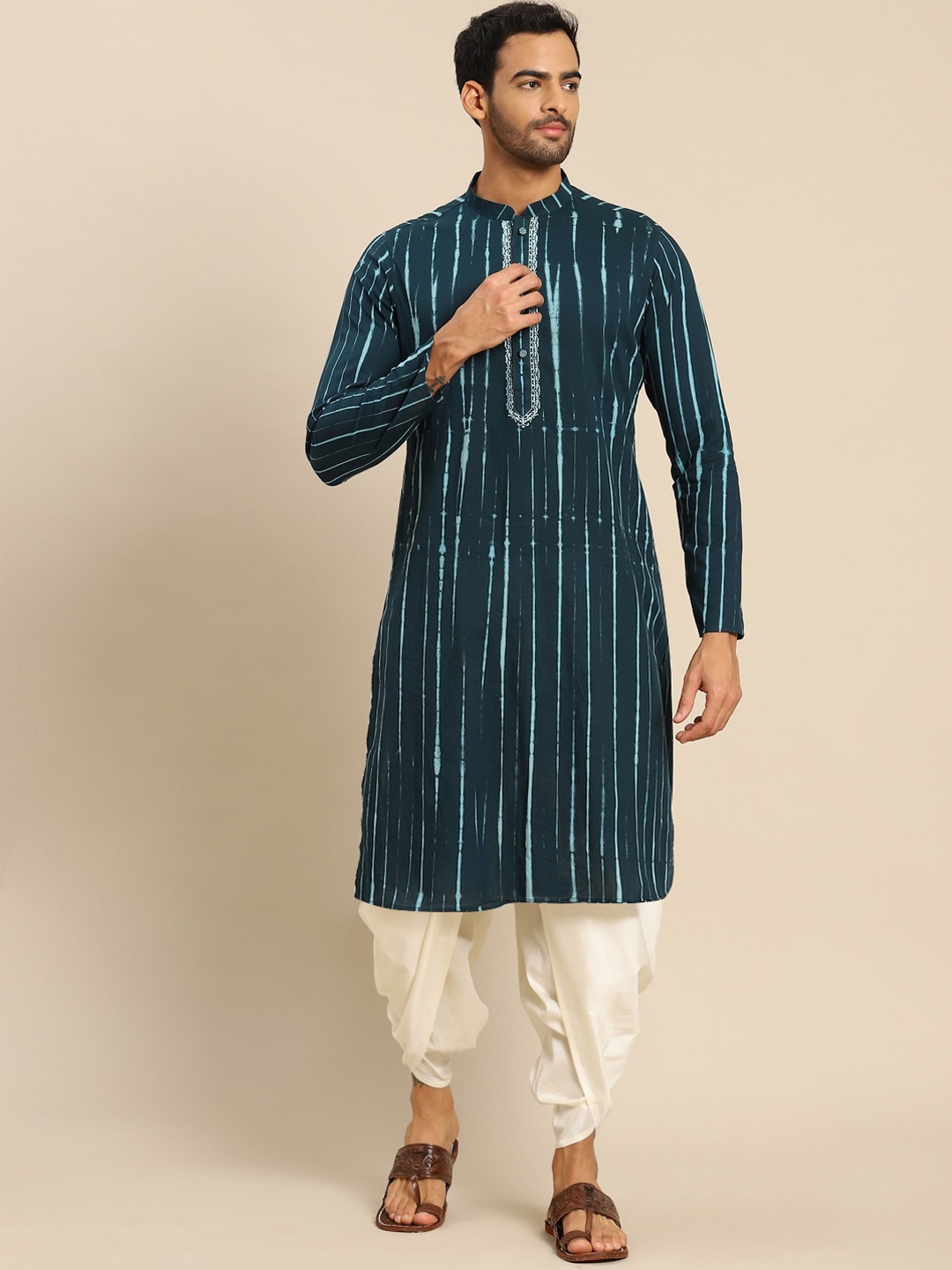 

KISAH Men Green Striped Kurta with Dhoti Pants