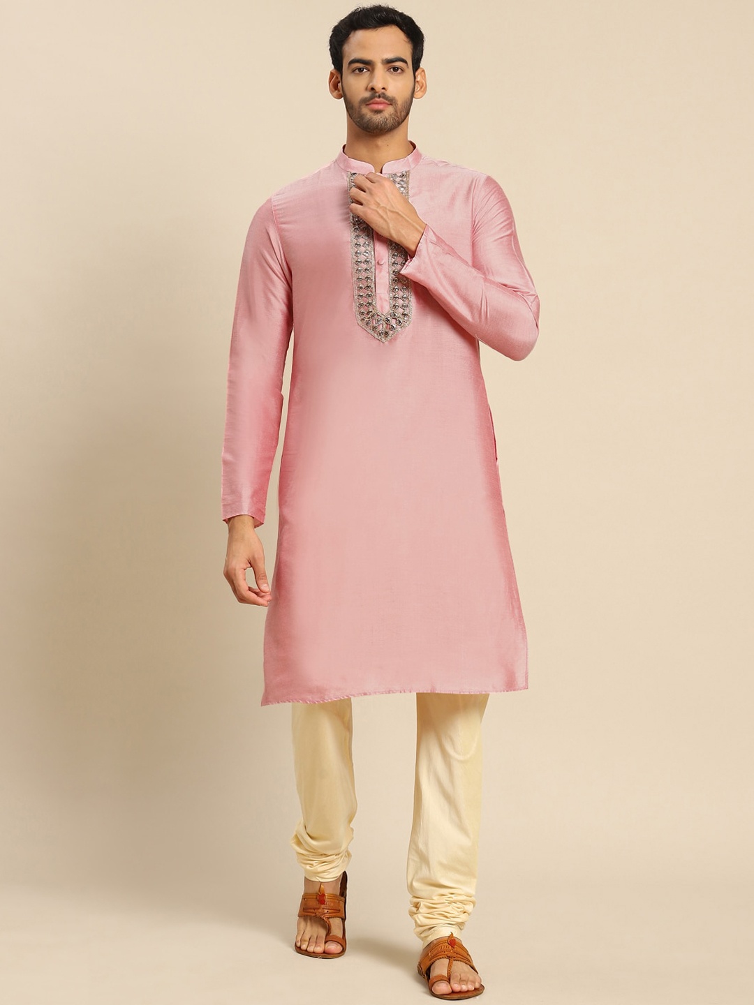 

KISAH Men Pink Yoke Design Kurta with Churidar