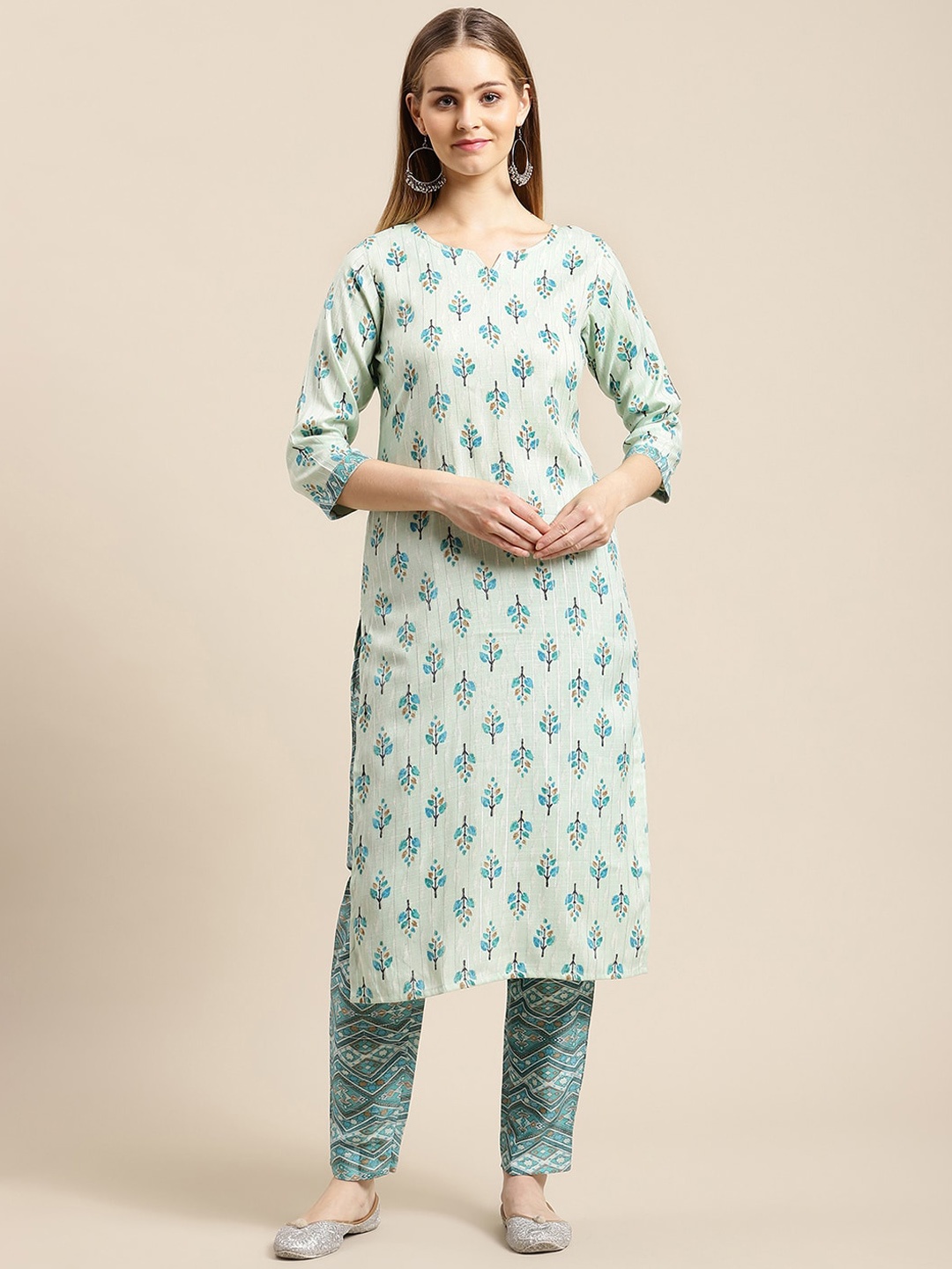 

GUNVANTI FAB Women Blue Printed Pure Cotton Kurta with Trousers