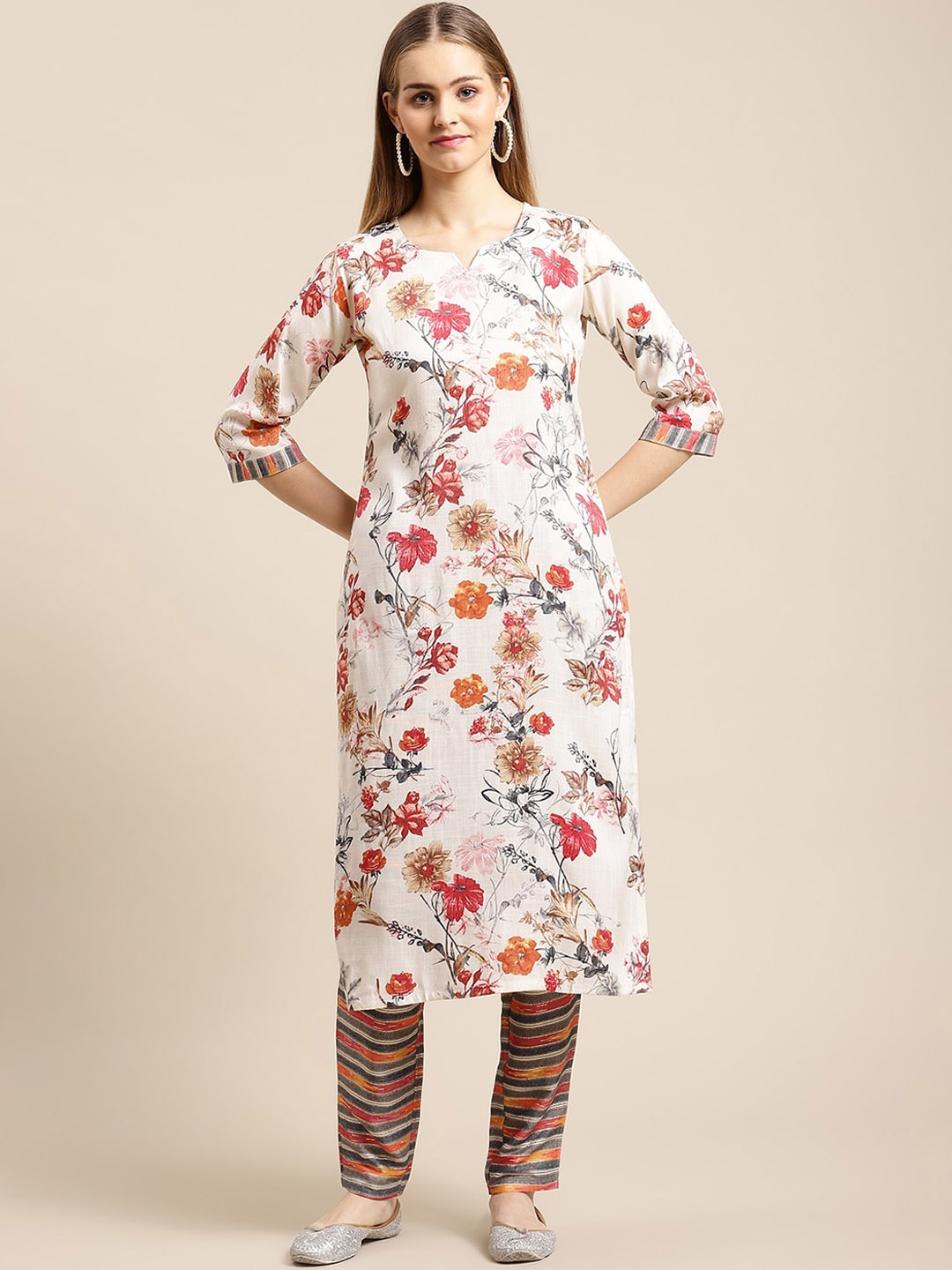 

GUNVANTI FAB Women Cream-Coloured Floral Printed Pure Cotton Kurti with Trousers