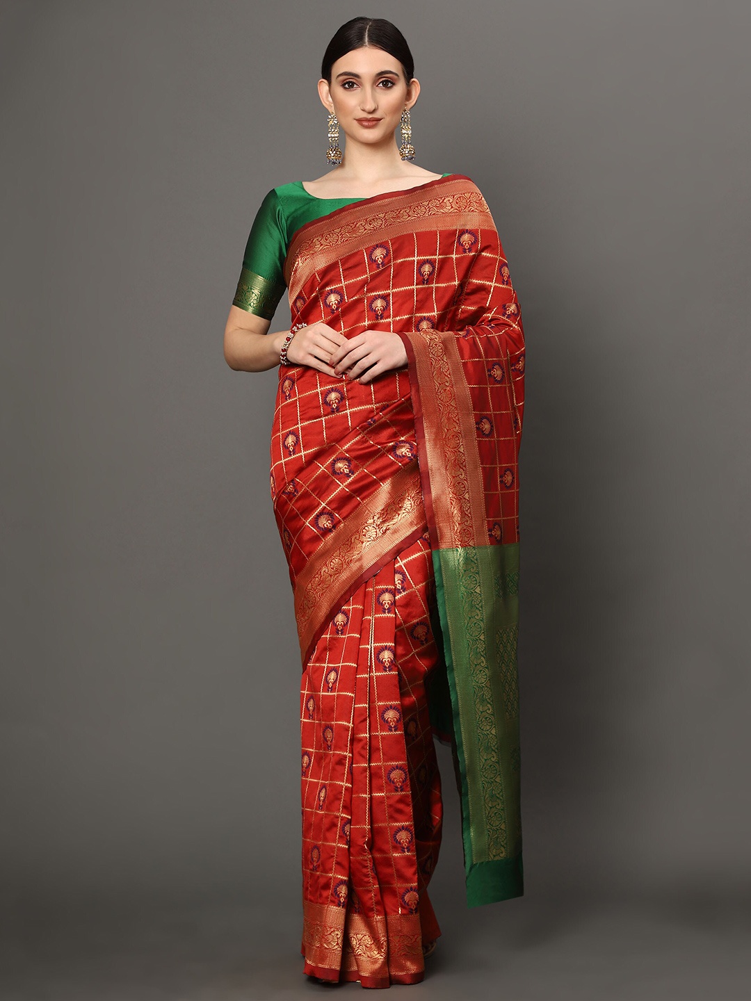 

Glemora Red & Green Woven Design Zari Silk Blend Kanjeevaram Saree