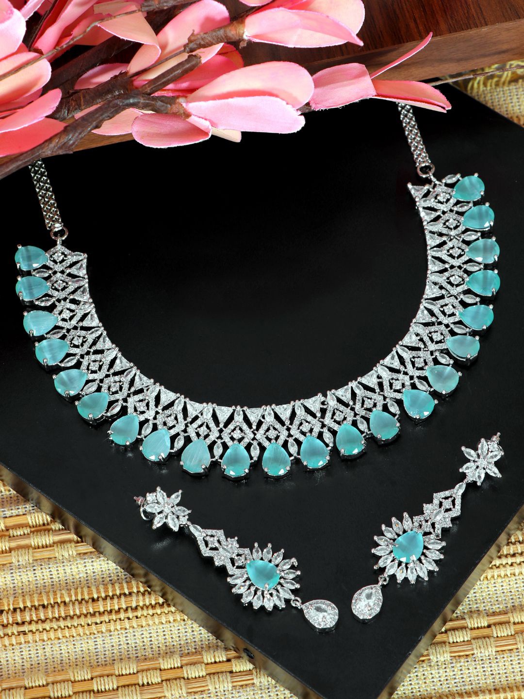 

SwaDev Silver-Plated Turquoise Blue AD Stone-Studded Jewellery Set