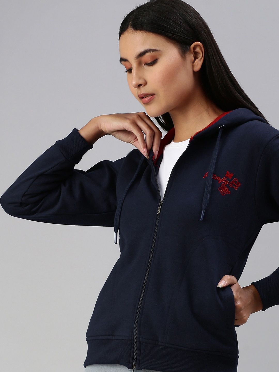 

ADBUCKS Women Navy Blue & Red Embroidered Hooded Pure Cotton Sweatshirt