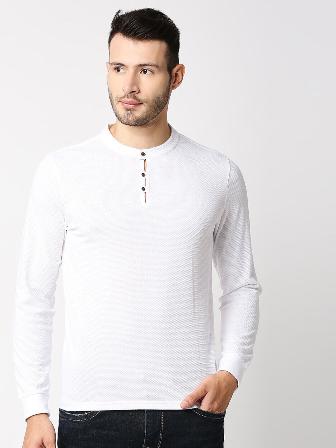 

Pepe Jeans Men White Solid Henley Neck Slim Fit T-shirt