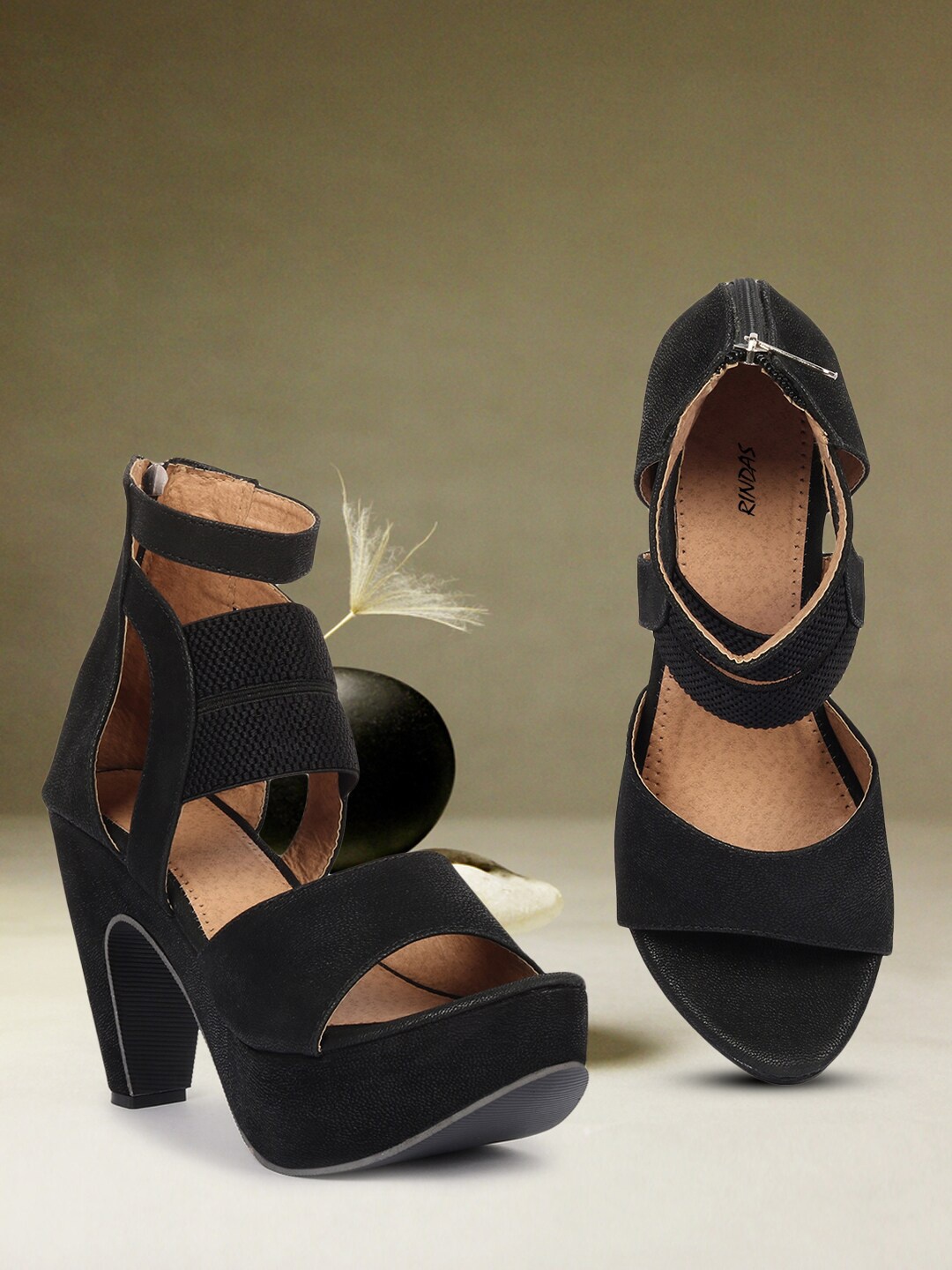 

RINDAS Women Black Textured High-Top Block Gladiator