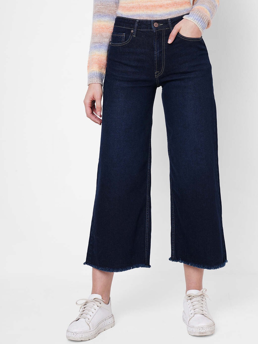 

Pepe Jeans Women Blue Cropped Jeans