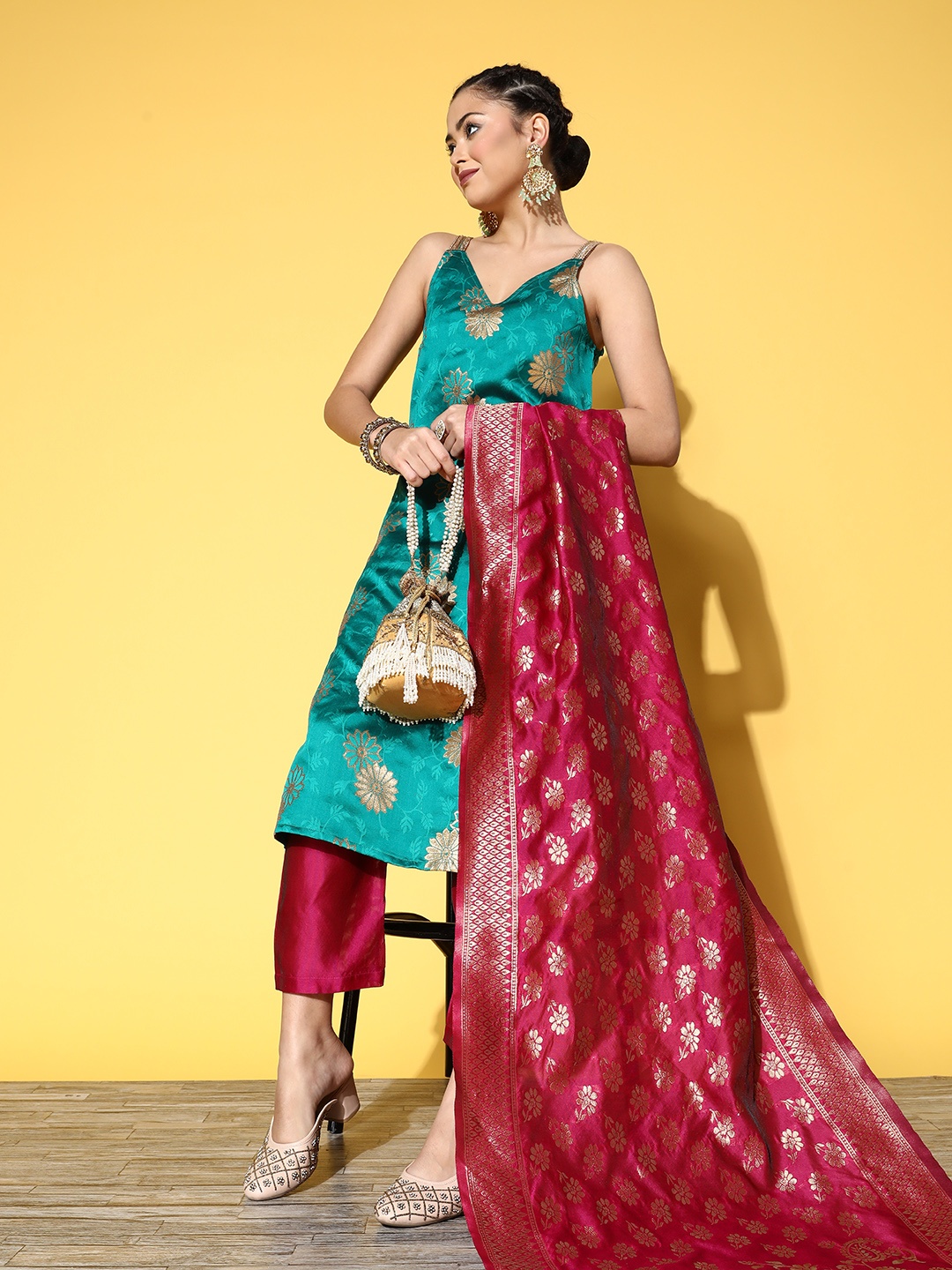 

Varanga Women Solid Art Silk Brocade Kurta Set, Turquoise blue