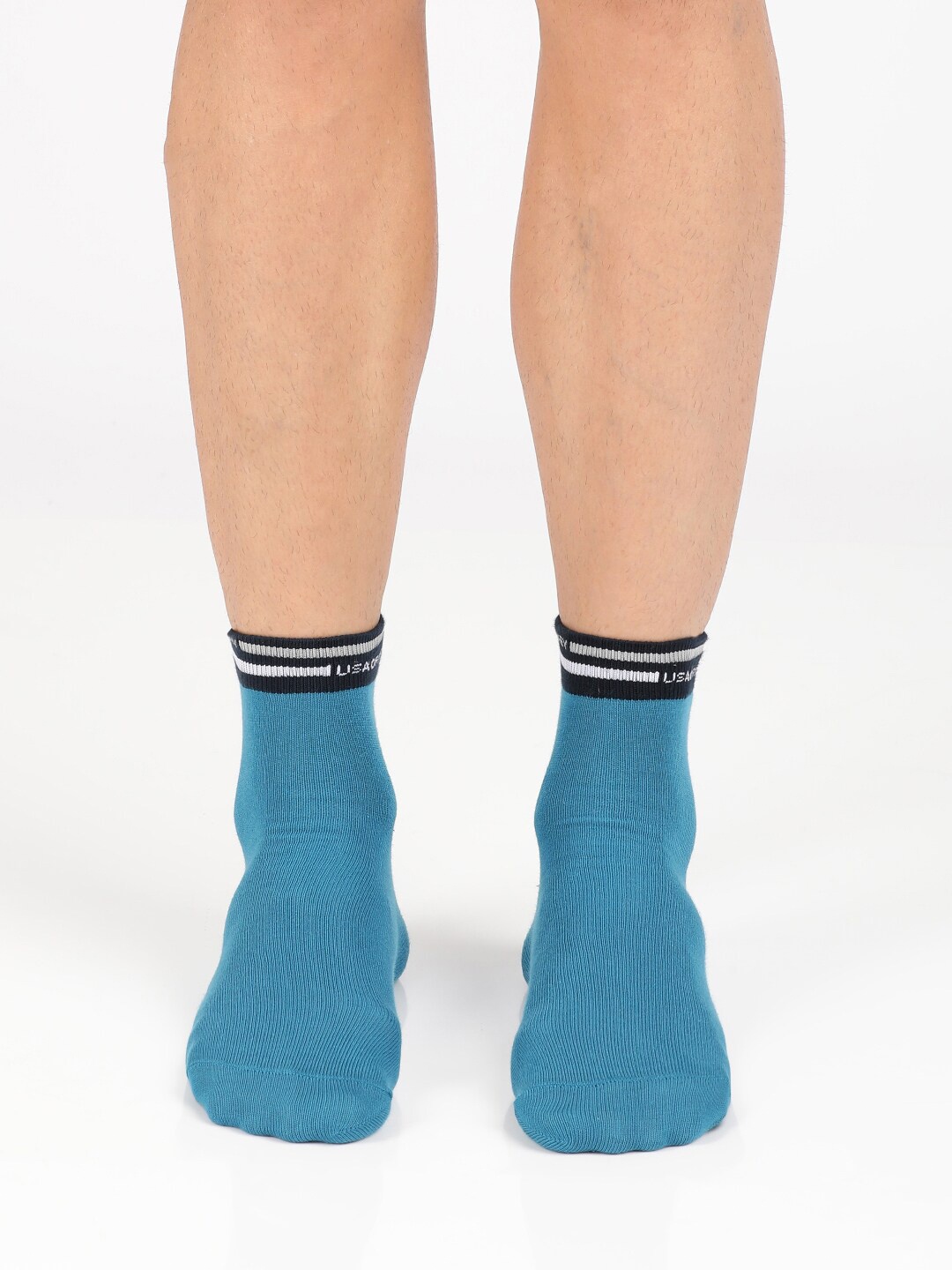 

Jockey Men Blue Solid Cotton Ankle-Length Sock