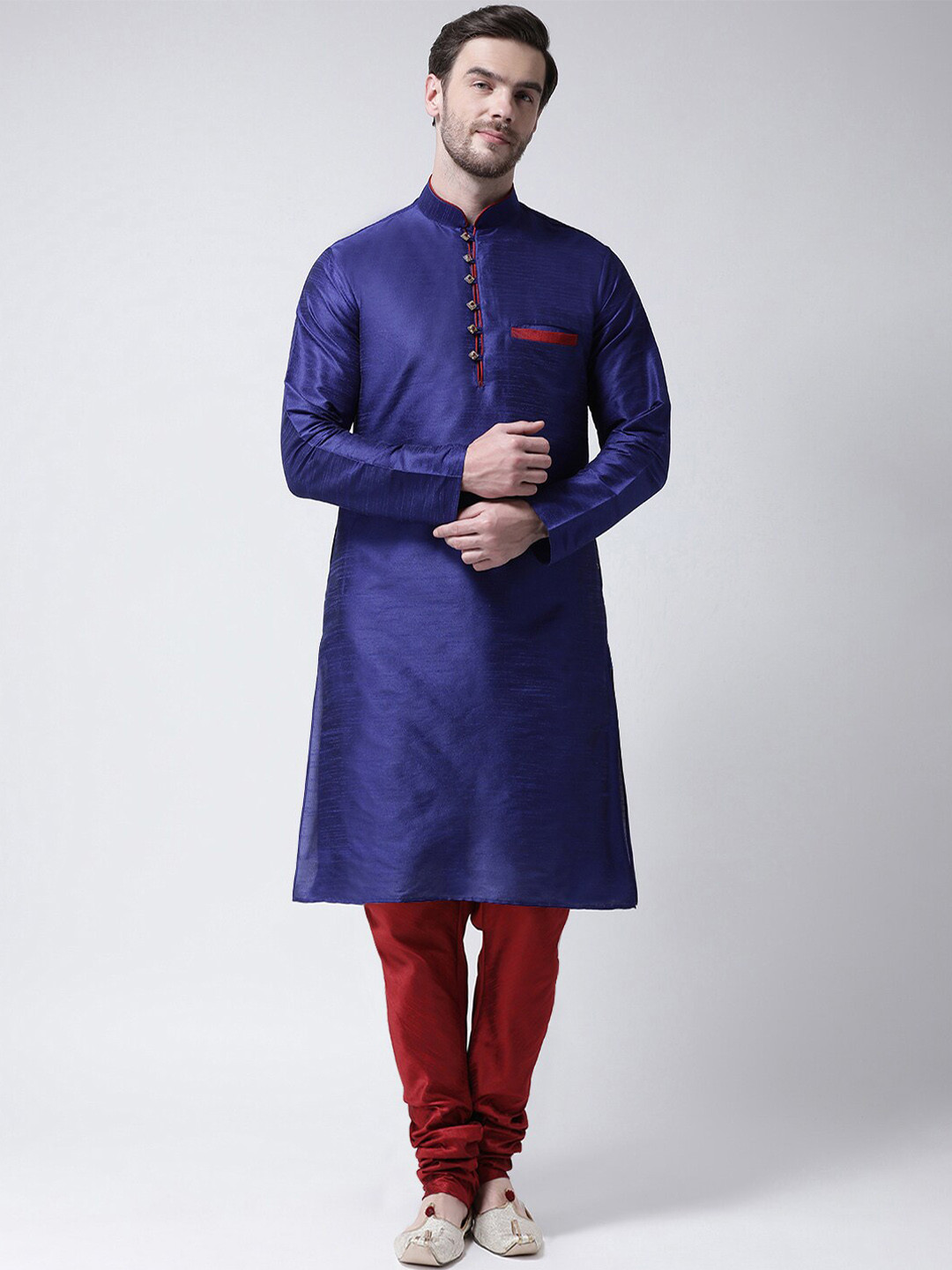 

SG LEMAN Men Blue Raw Silk Kurta With Pyjamas