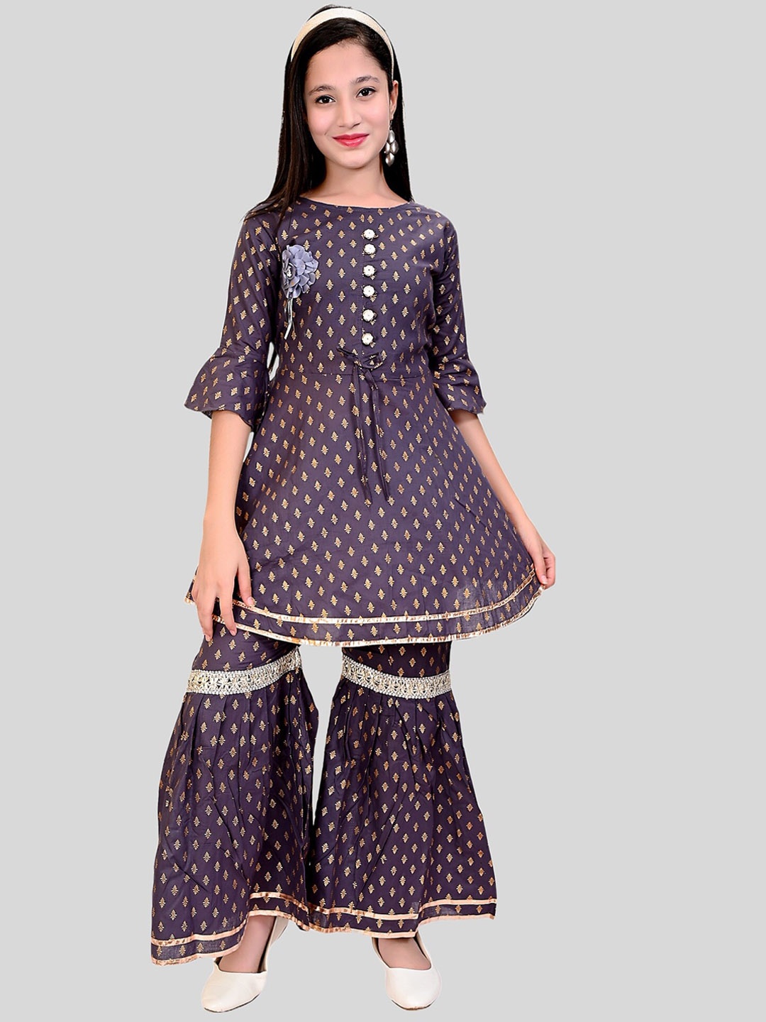 

FNOCKS Girls Grey Floral Printed Empire Kurta with Sharara