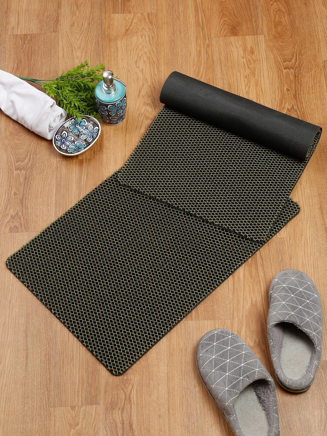 SOKNACK Set Of 2 Black Textured Anti Skid Doormats